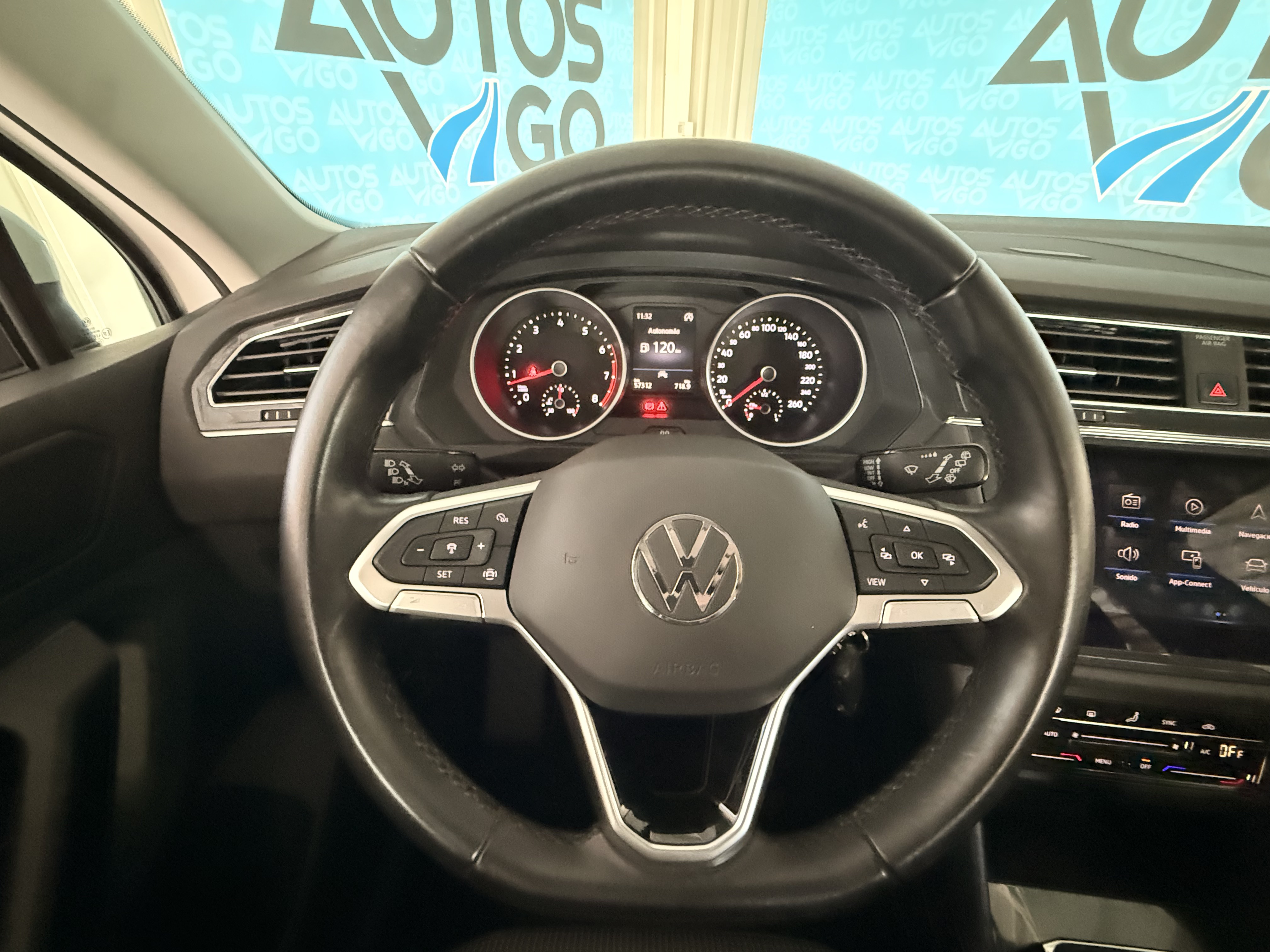 VOLKSWAGEN TIGUAN 1.5 TSI 130CV - Imagen 8