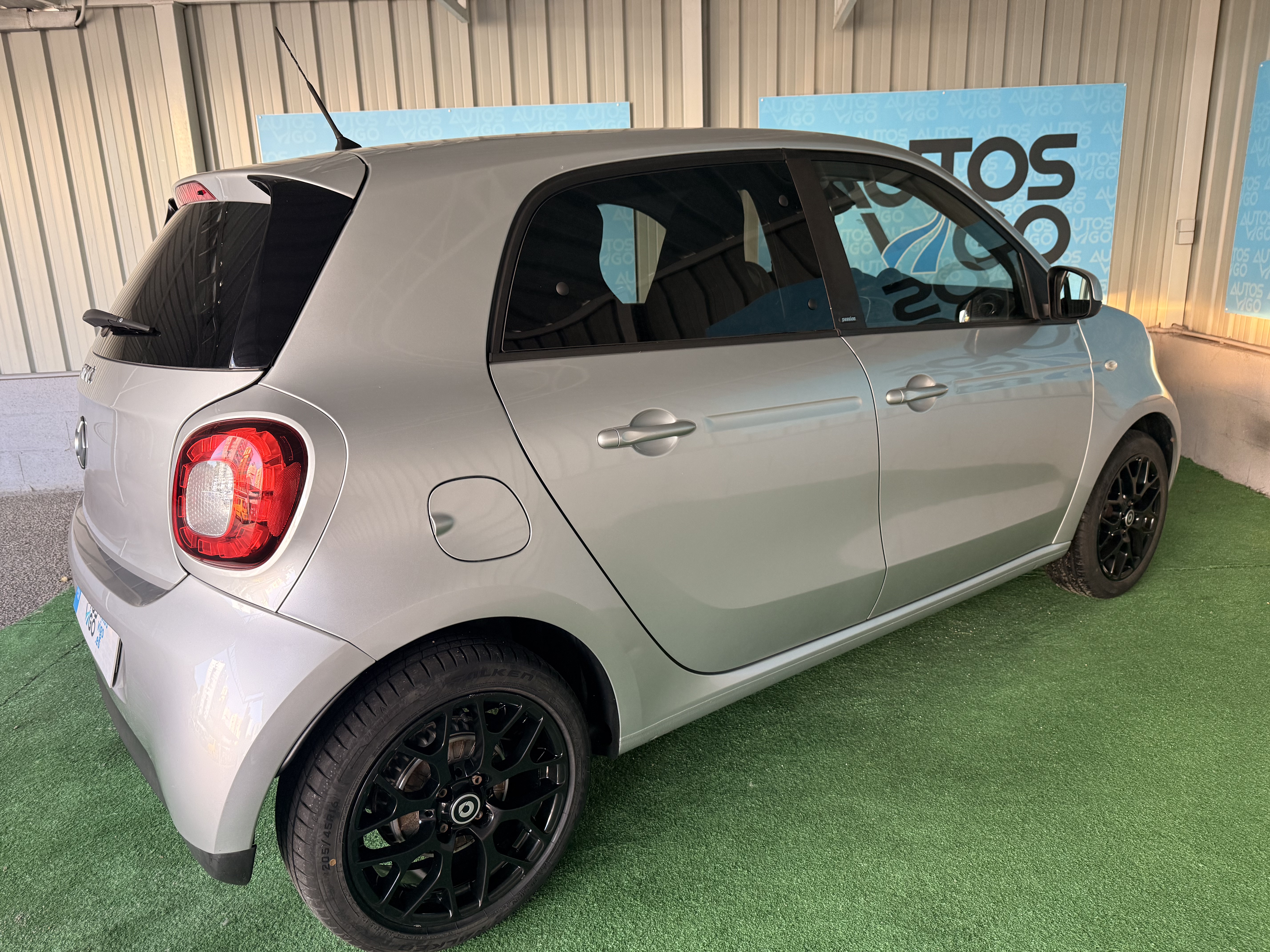 SMART FORFOUR 1.0 70CV PASSION - Imagen 4