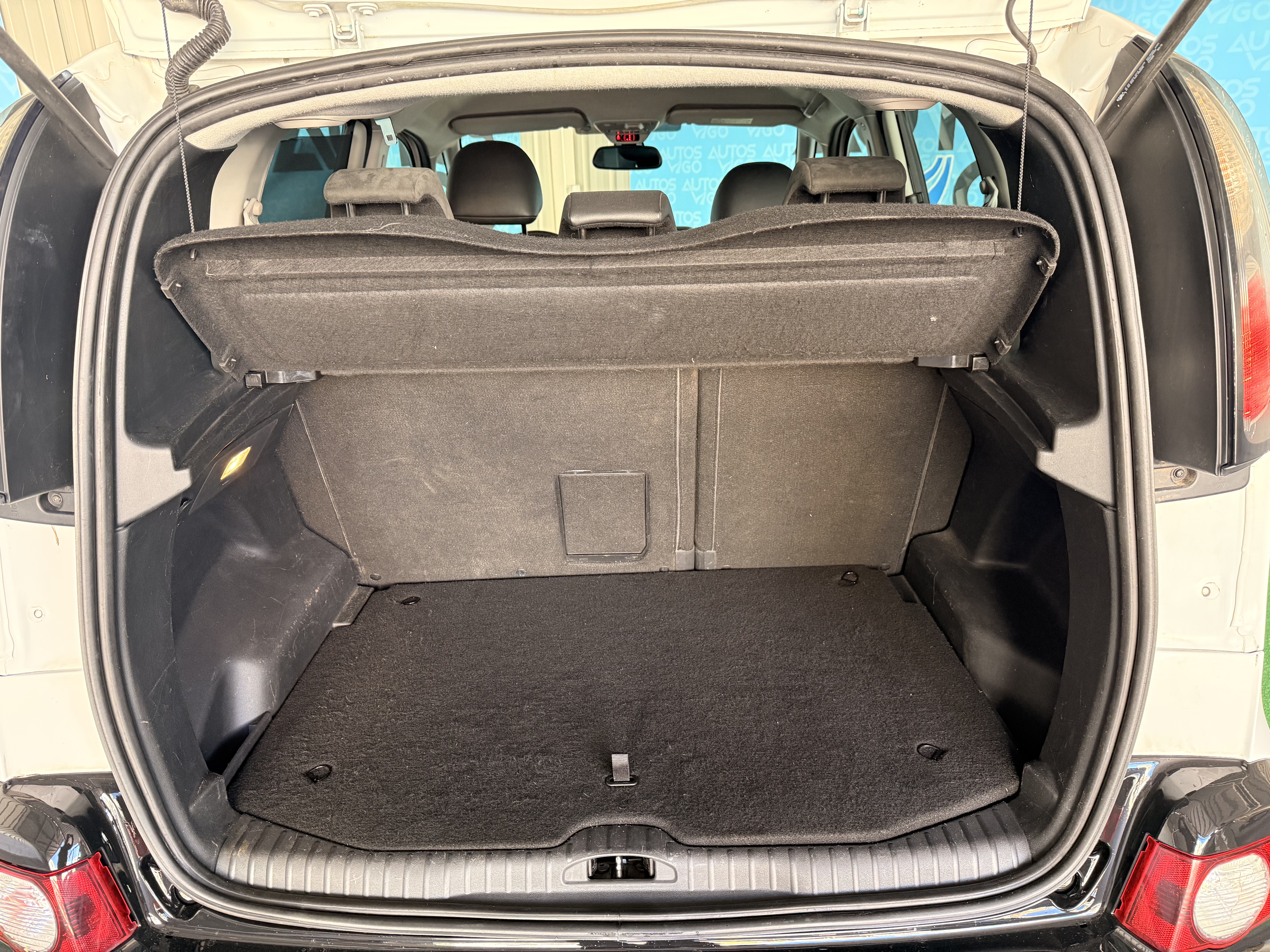 CITROEN C3 PICASSO 1.6 HDI 100CV - Imagen 7