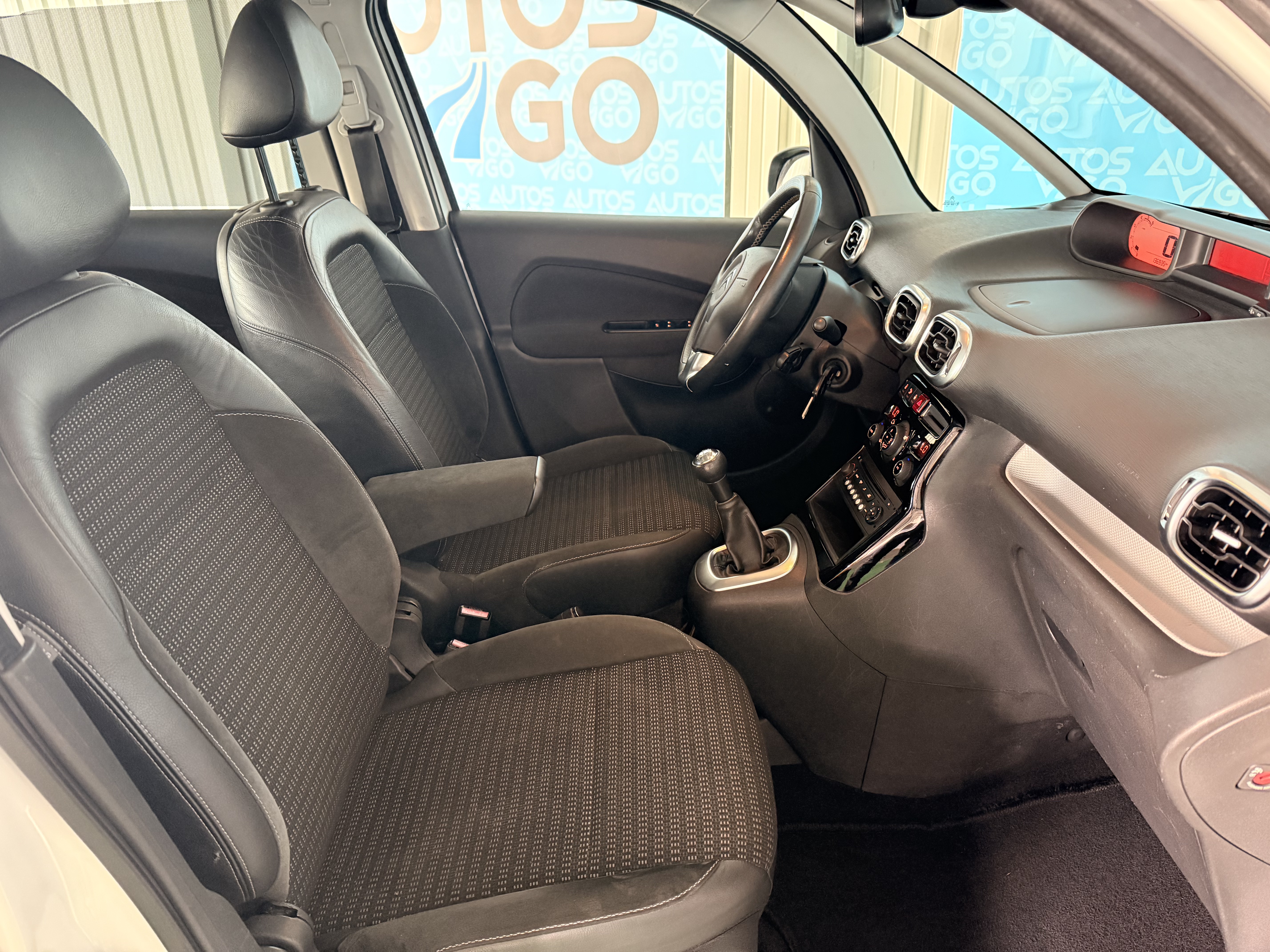 CITROEN C3 PICASSO 1.6 HDI 100CV - Imagen 14