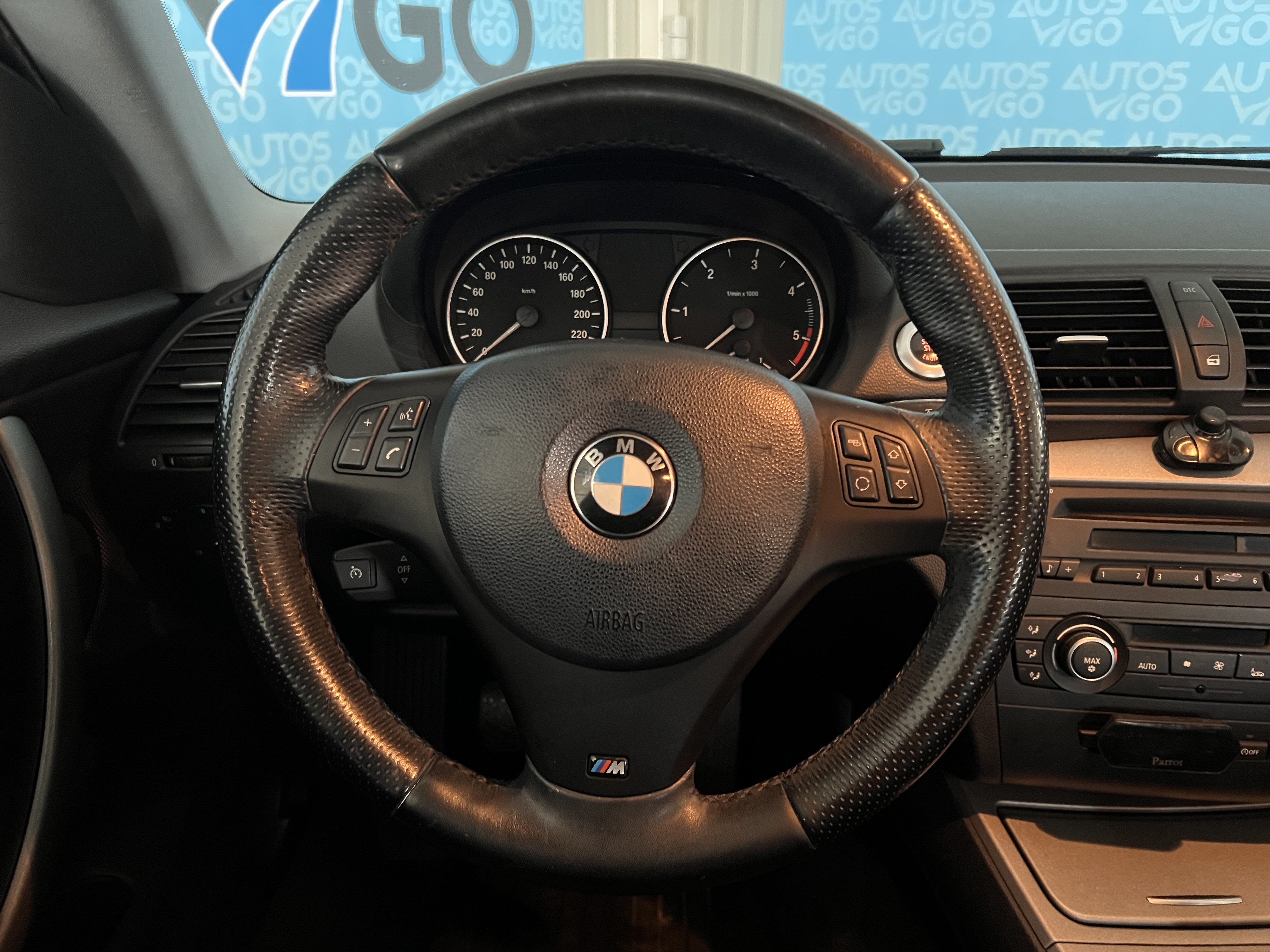 BMW SERIE 1 116 D (E87) - Imagen 6