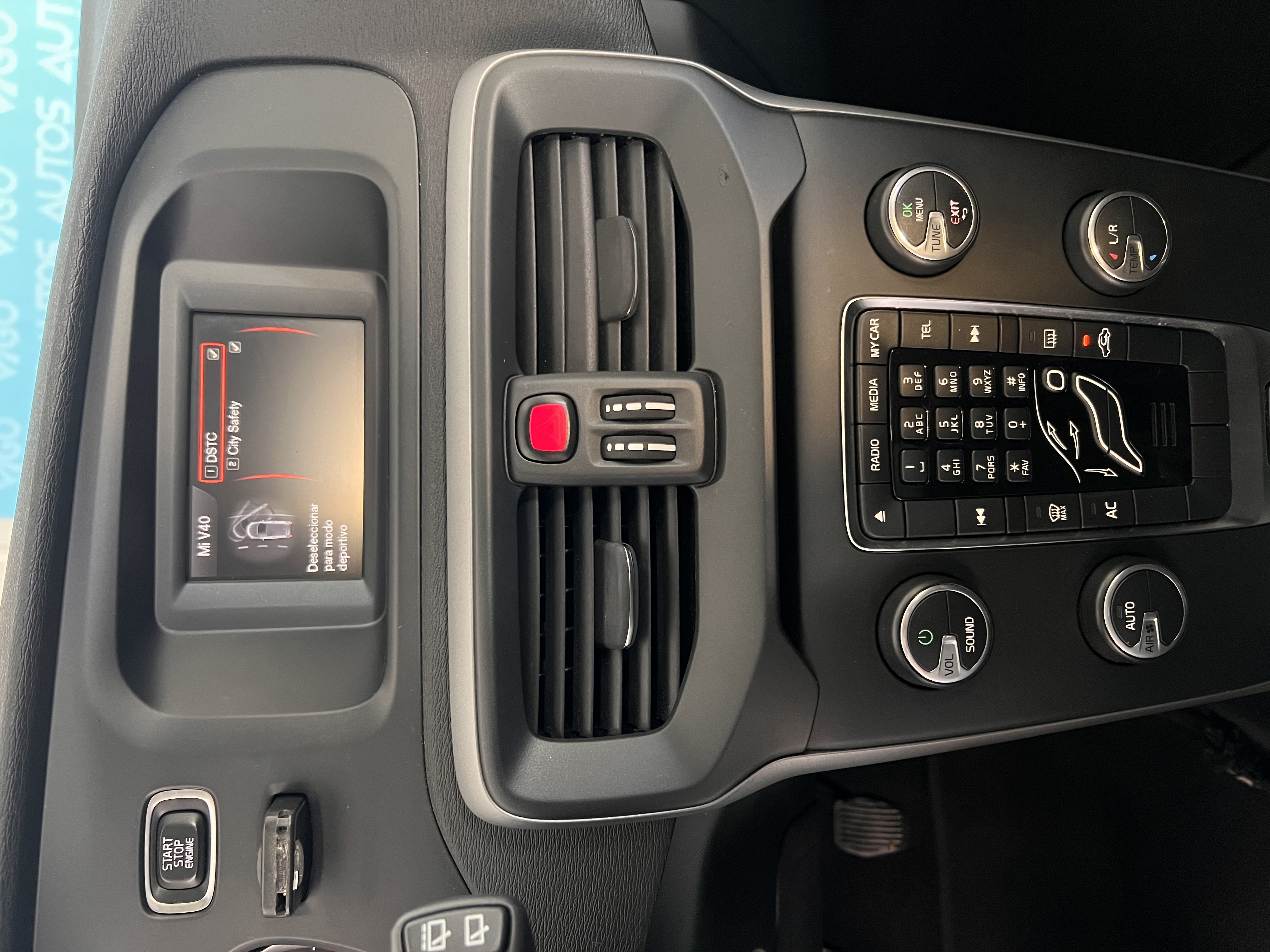 VOLVO V40 D2 MOMENTUM - Imagen 9