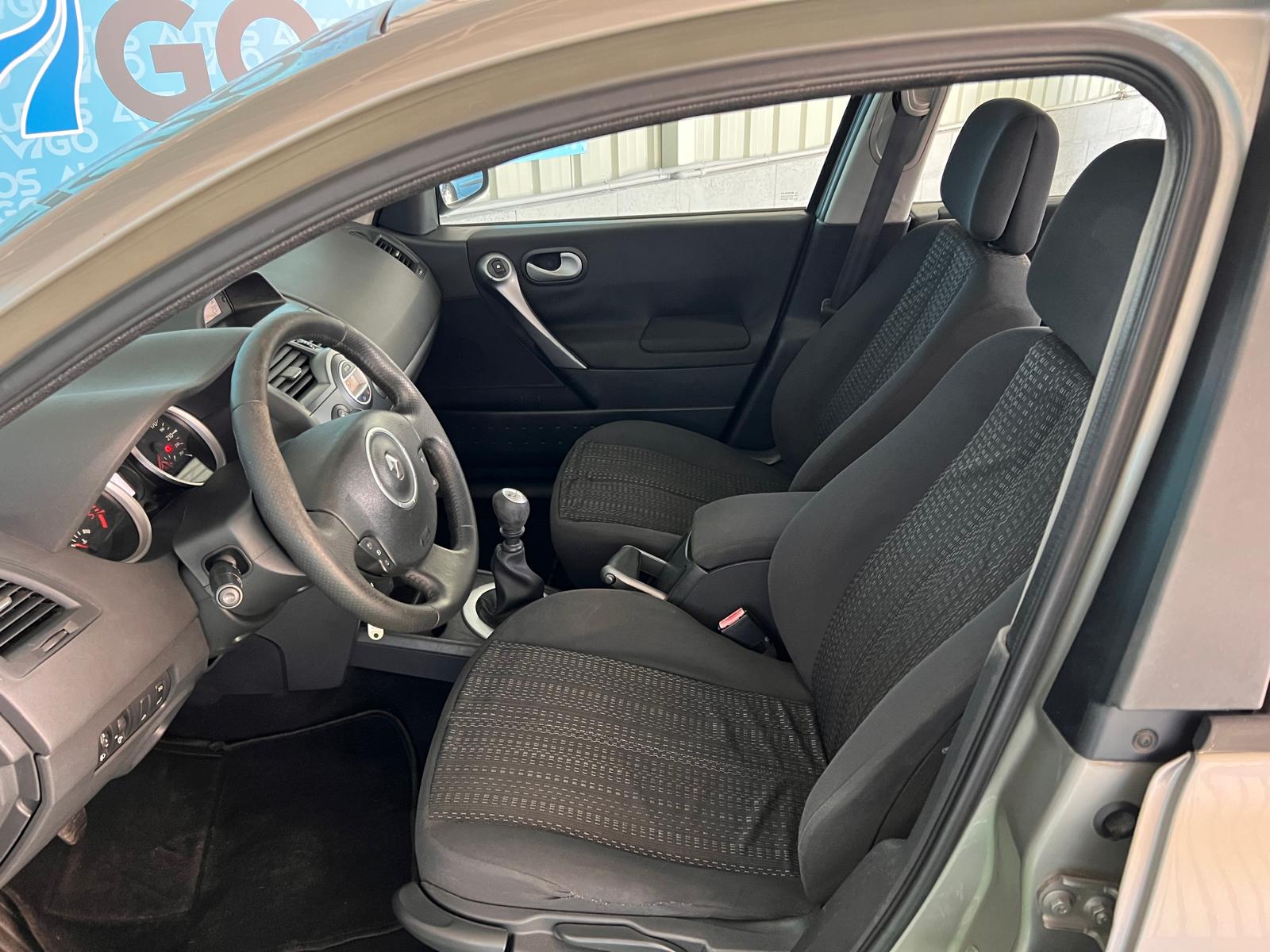 Renault Mégane 1.5 dCi 105 CV - Imagen 7