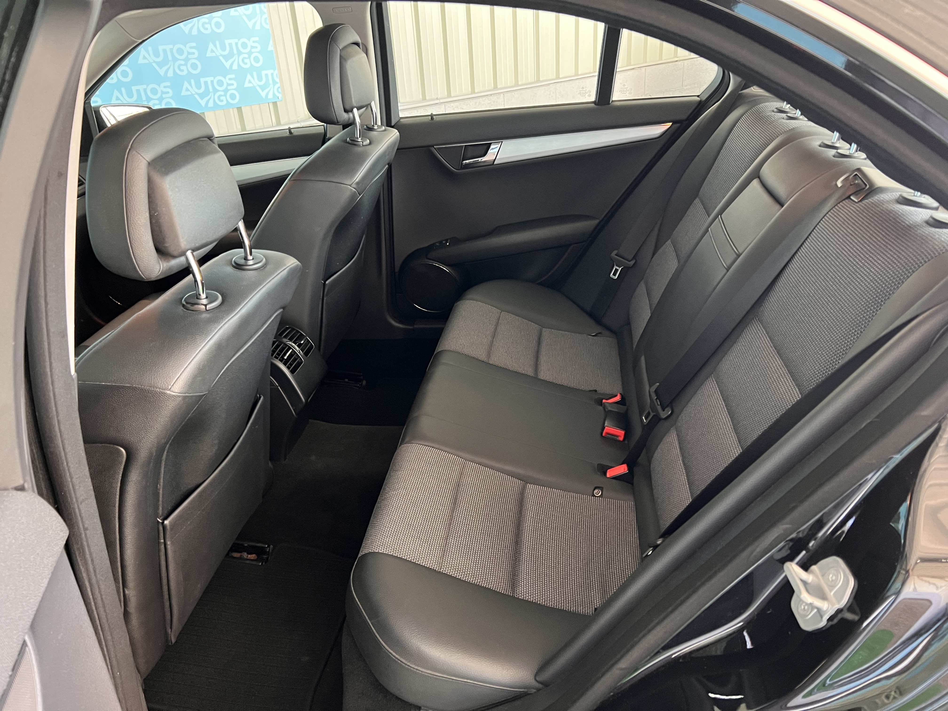MERCEDES-BENZ C220 CDI 170CV AVANTGARDE - Imagen 11