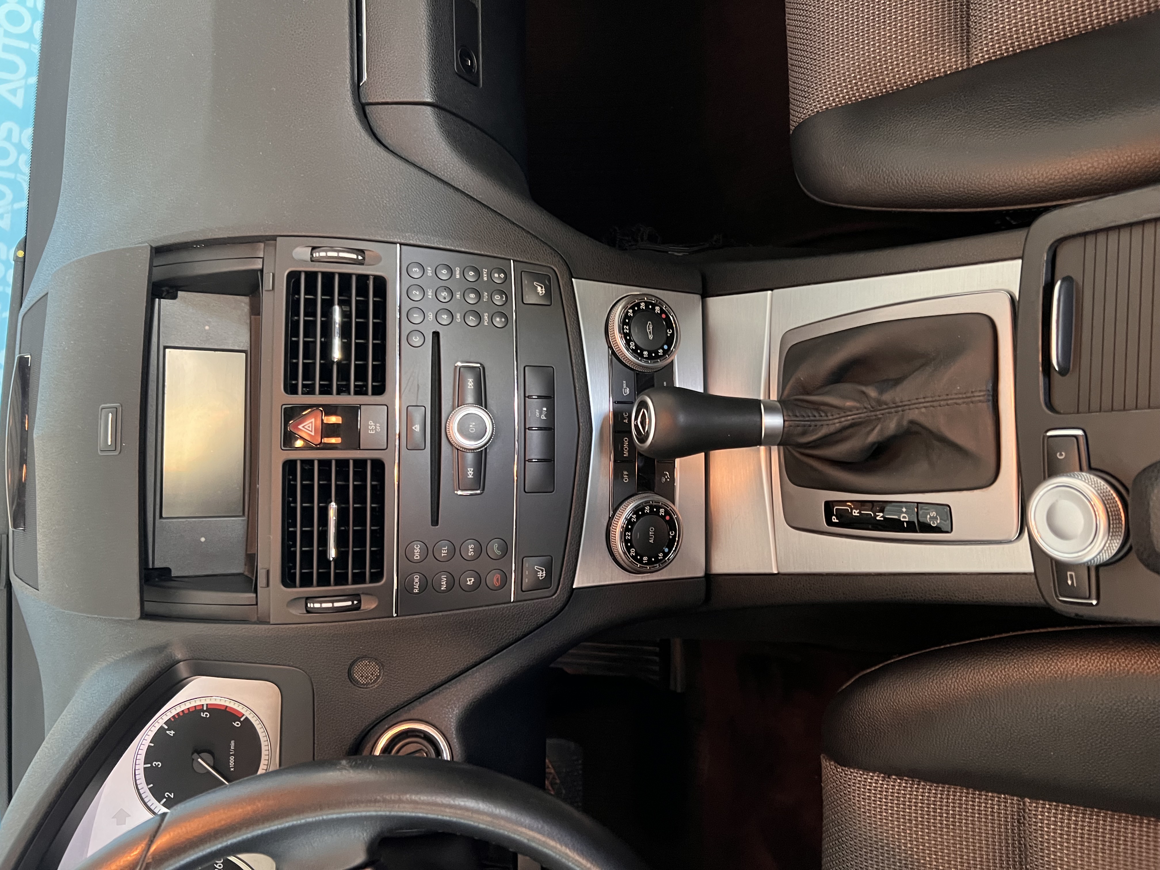 MERCEDES-BENZ C220 CDI 170CV AVANTGARDE - Imagen 9