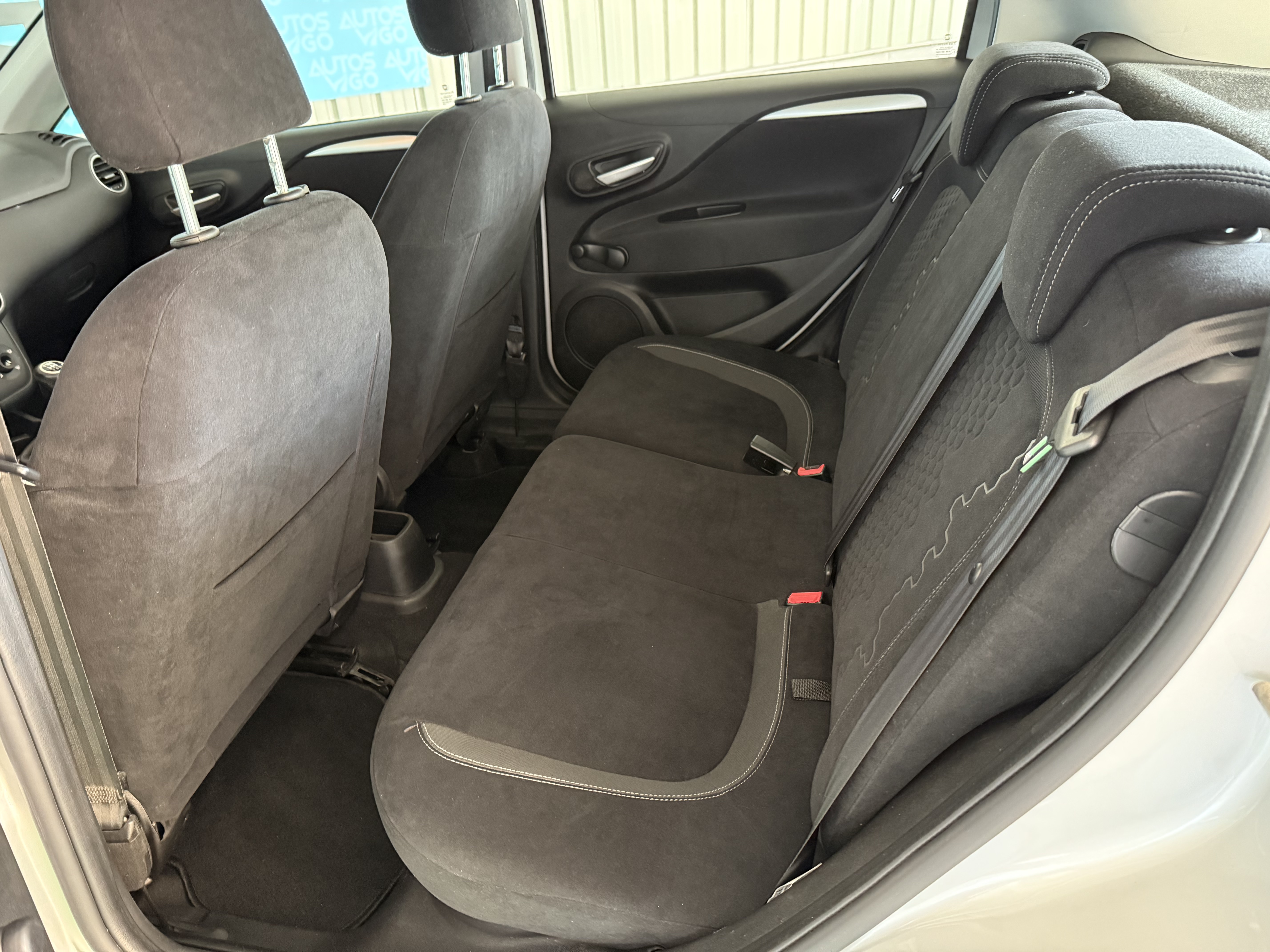 FIAT GRANDE PUNTO 1.3 JTD 75CV - Imagen 11