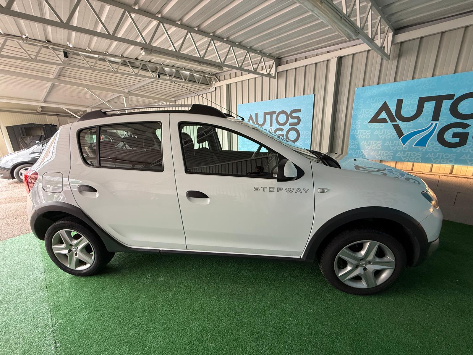 Dacia Sandero Stepway 90 CV – 2015 - Imagen 3