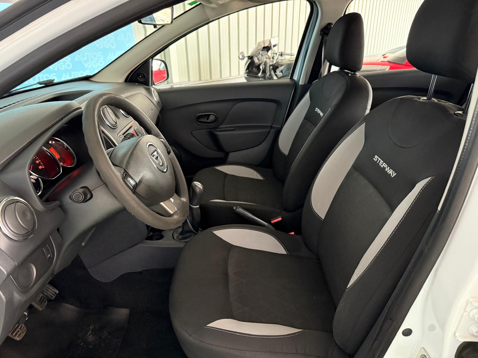 Dacia Sandero Stepway 90 CV – 2015 - Imagen 9