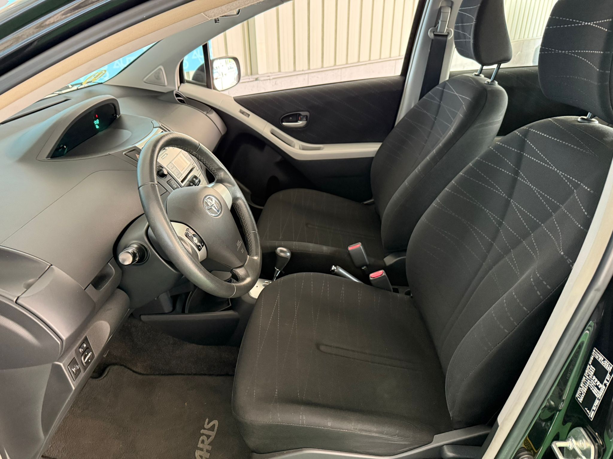 Toyota Yaris 1.4 D4D 90 CV - Imagen 5