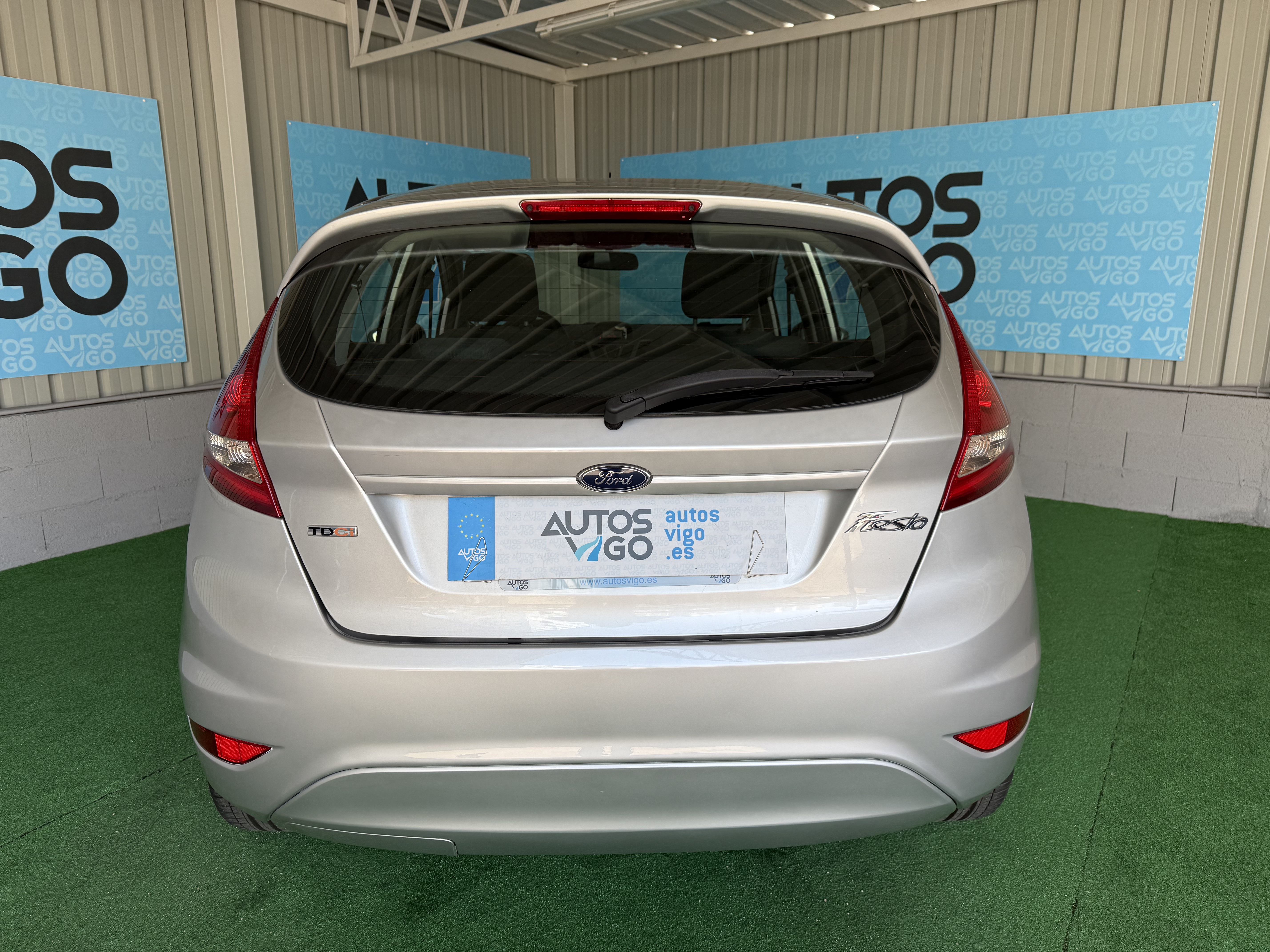 FORD FIESTA 1.4 TDCI 70CV - Imagen 4