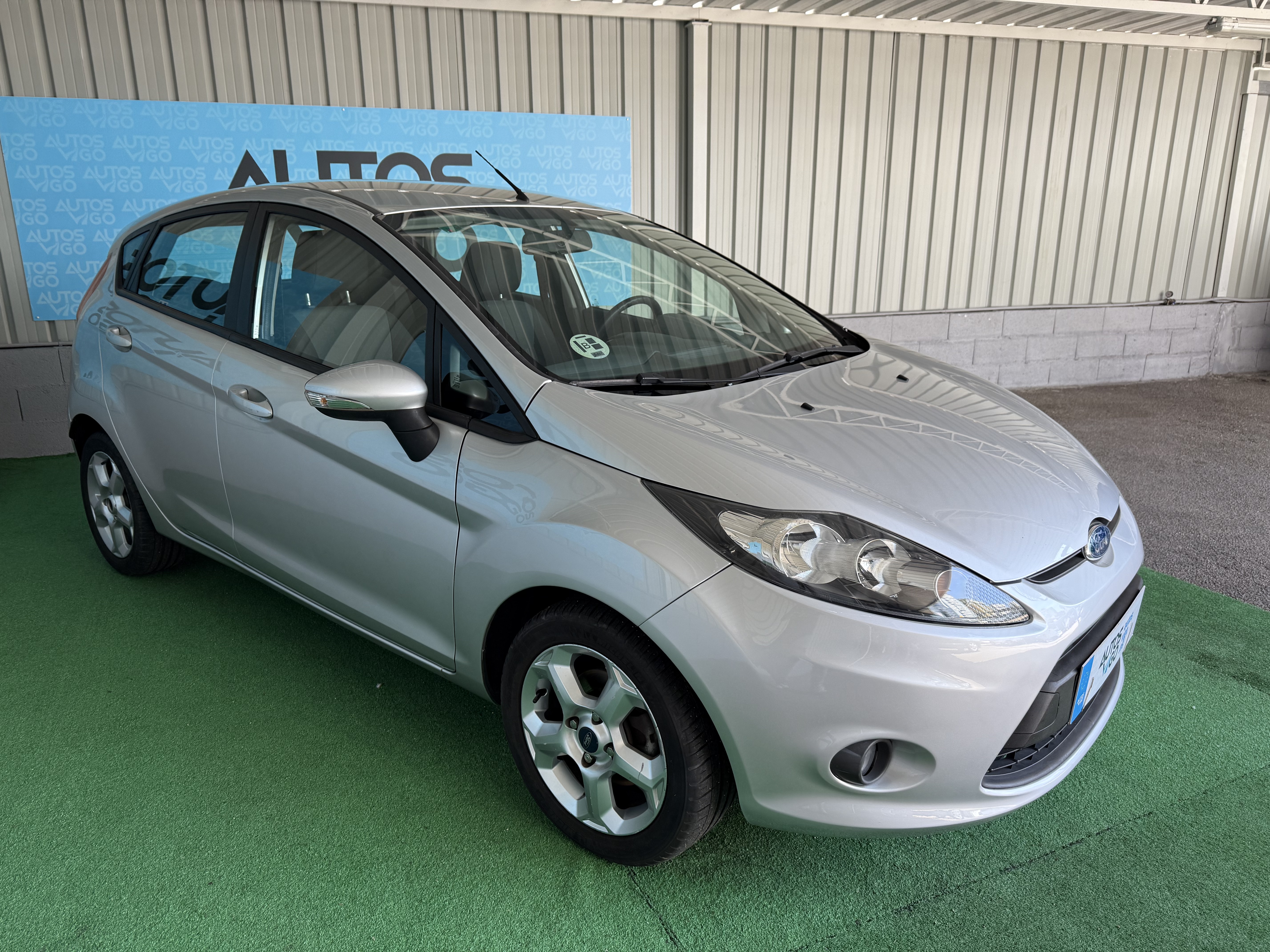 FORD FIESTA 1.4 TDCI 70CV - Imagen 3