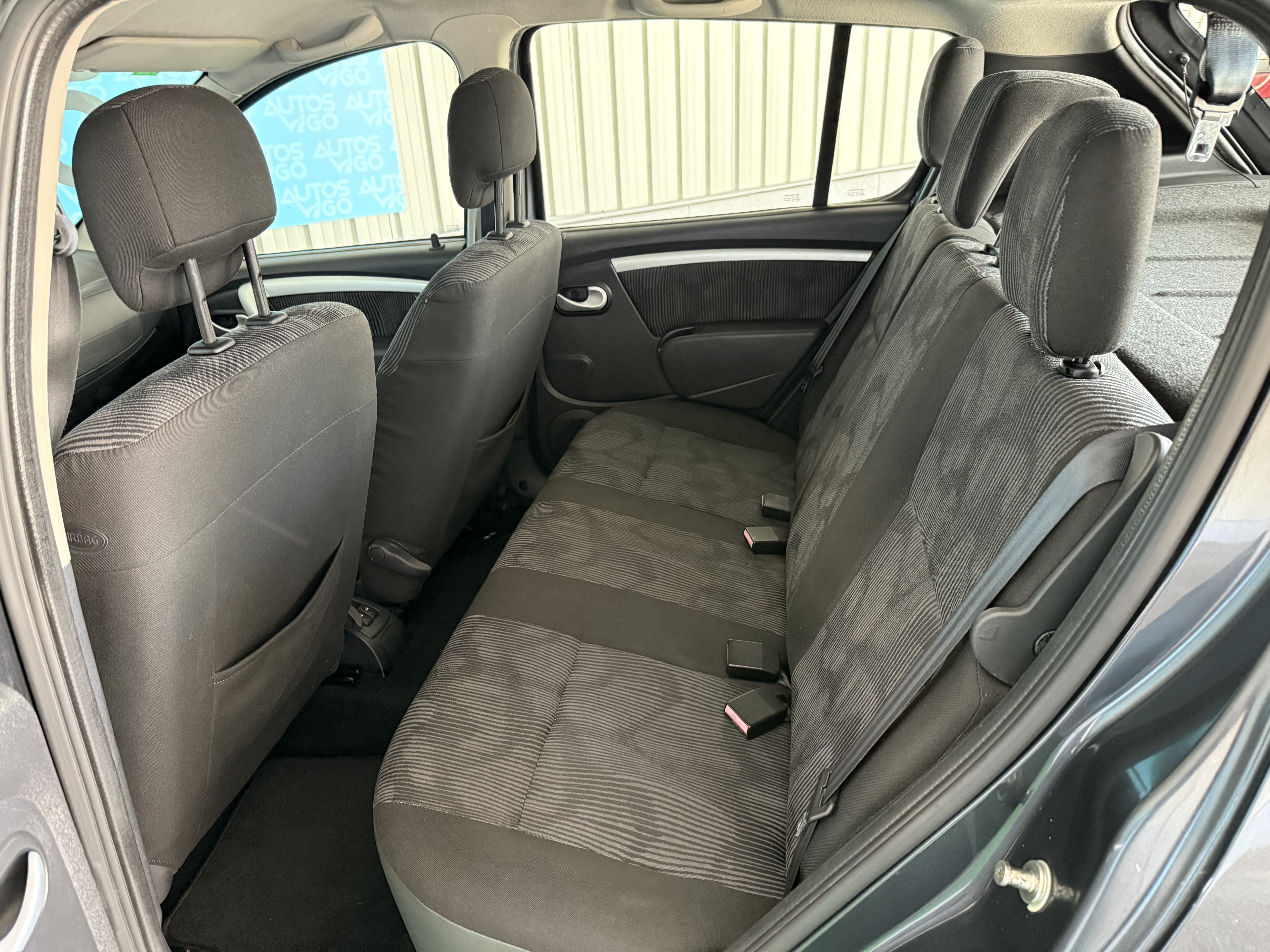 DACIA SANDERO 1.2 GASOLINA 75CV - Imagen 12