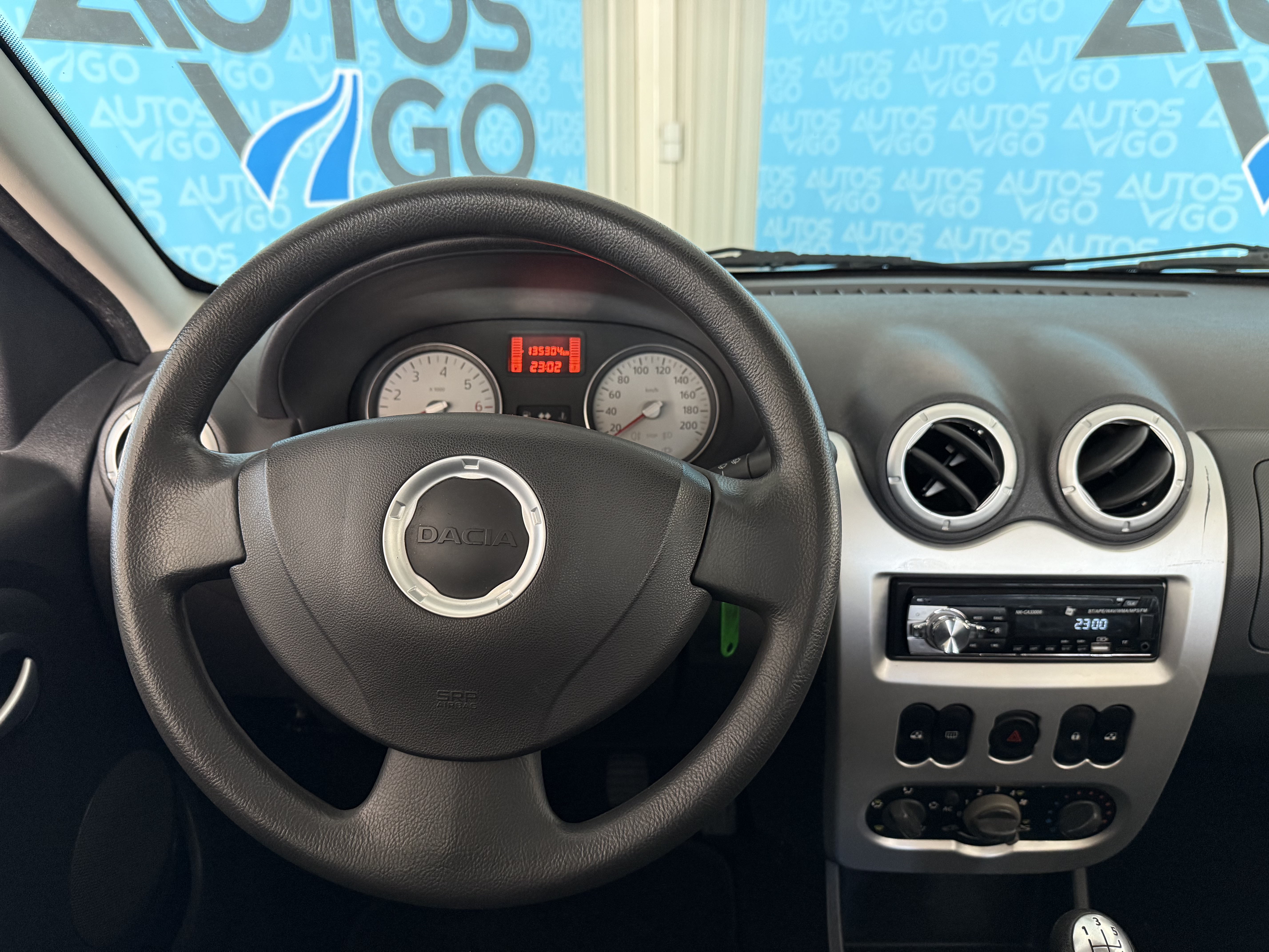 DACIA SANDERO 1.2 GASOLINA 75CV - Imagen 9