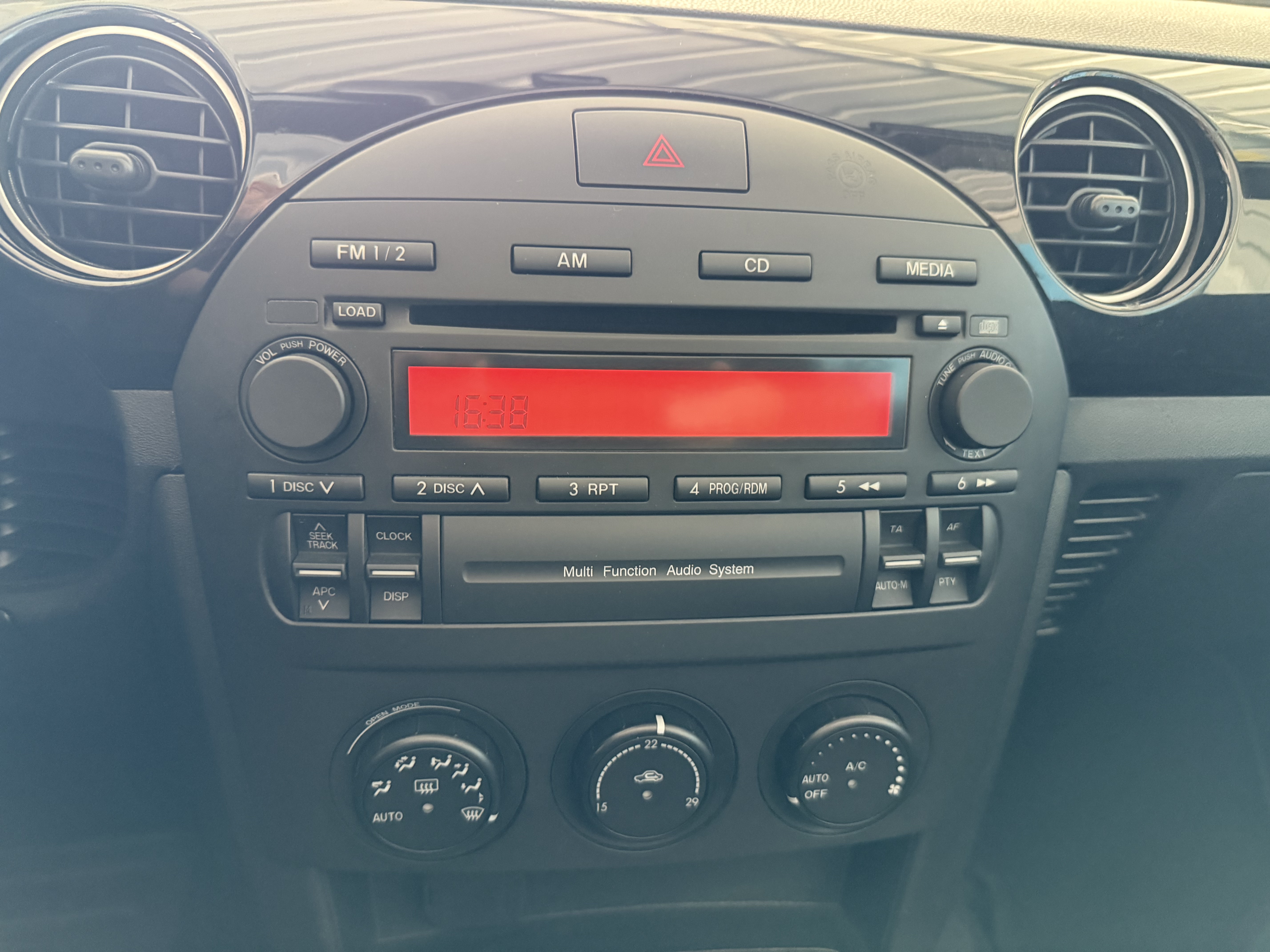 MAZDA MX5 1.8 GASOLINA 126CV - Imagen 8