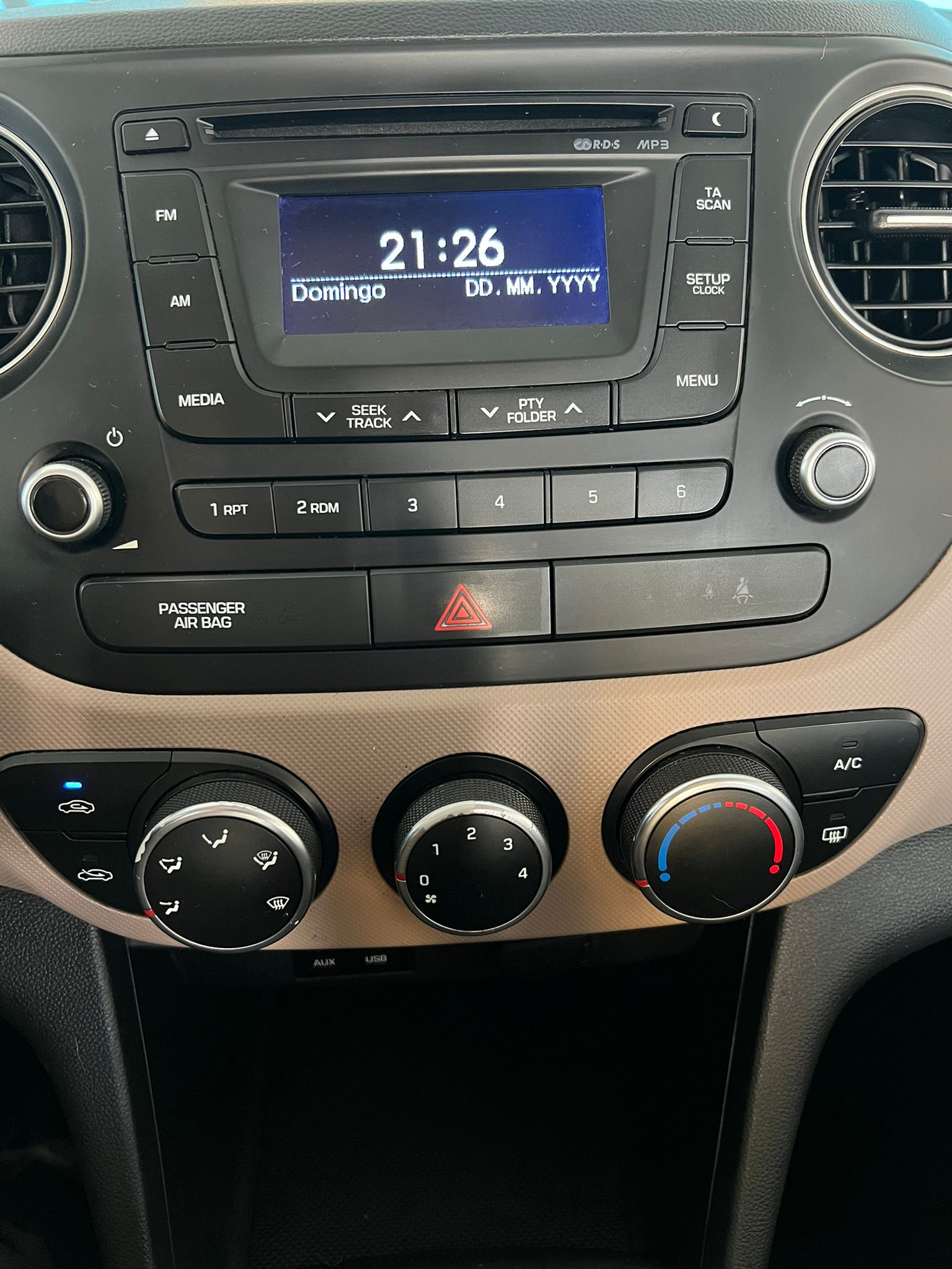 Hyundai i10 1.0 Gasolina – 66 CV - Imagen 10