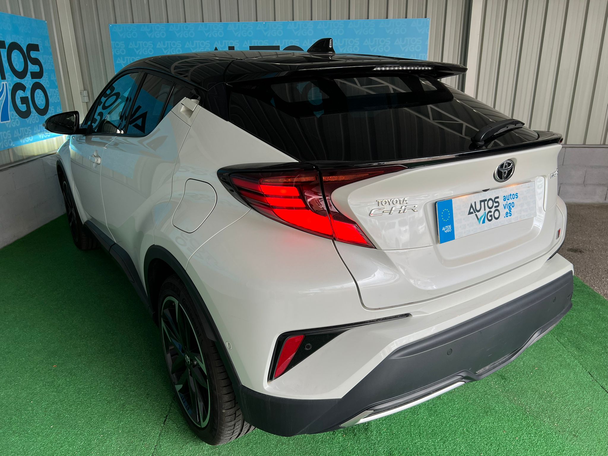 Toyota C-HR GR Sport 180H Hybrid - Imagen 6