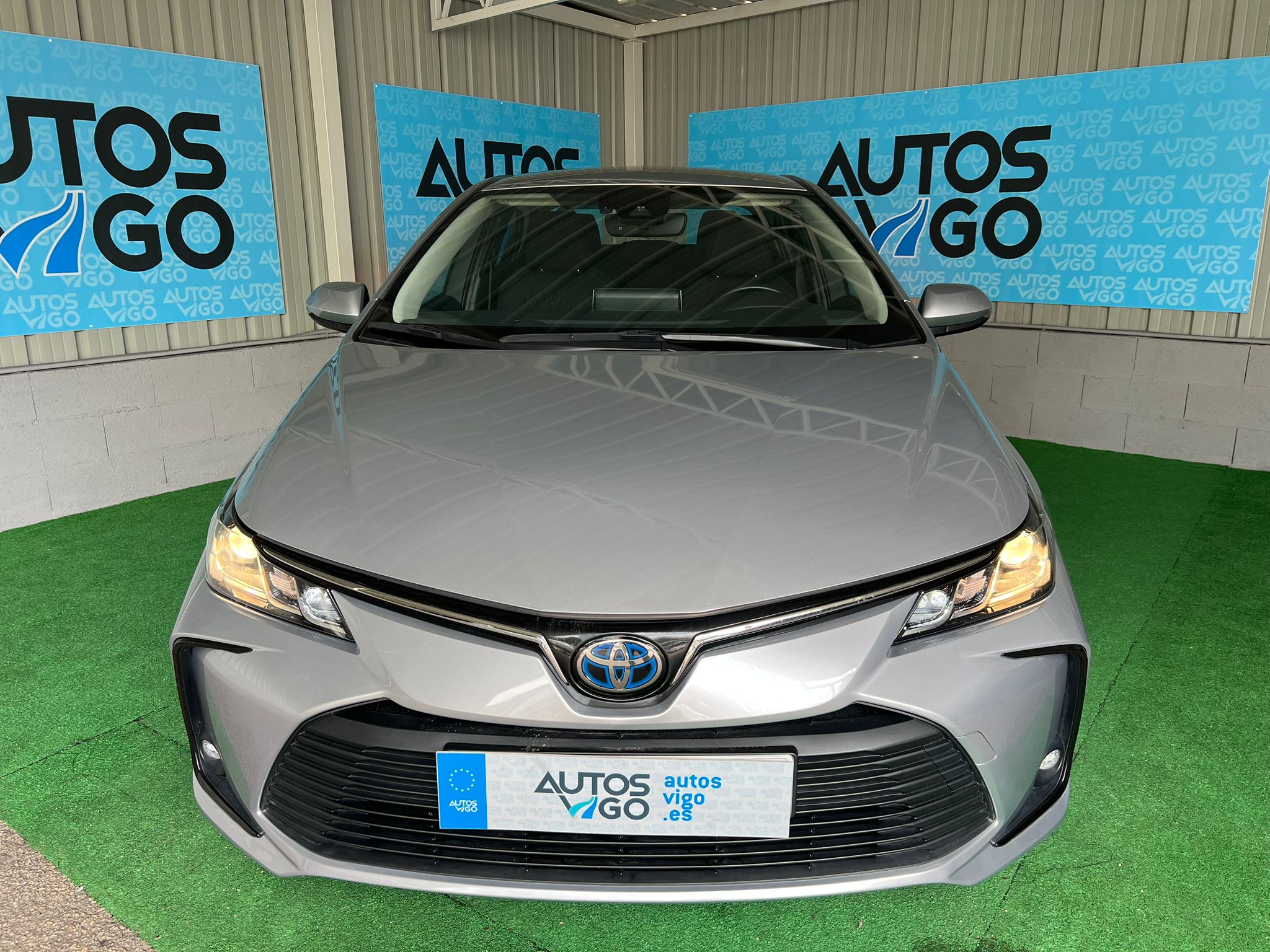 Toyota Corolla Sedán 125H Hybrid - Imagen 2