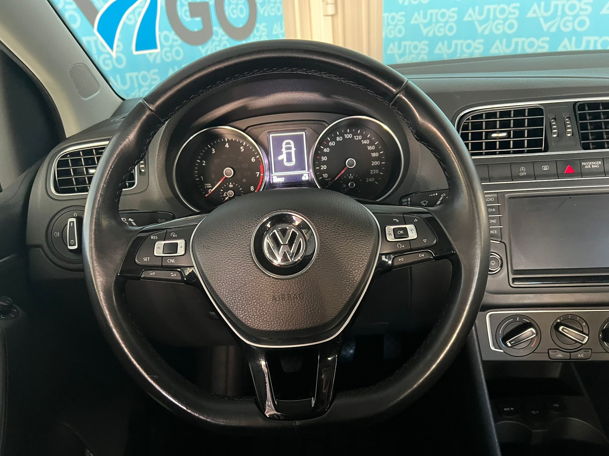 Volkswagen Polo 1.2 TSI 90 CV - Imagen 8