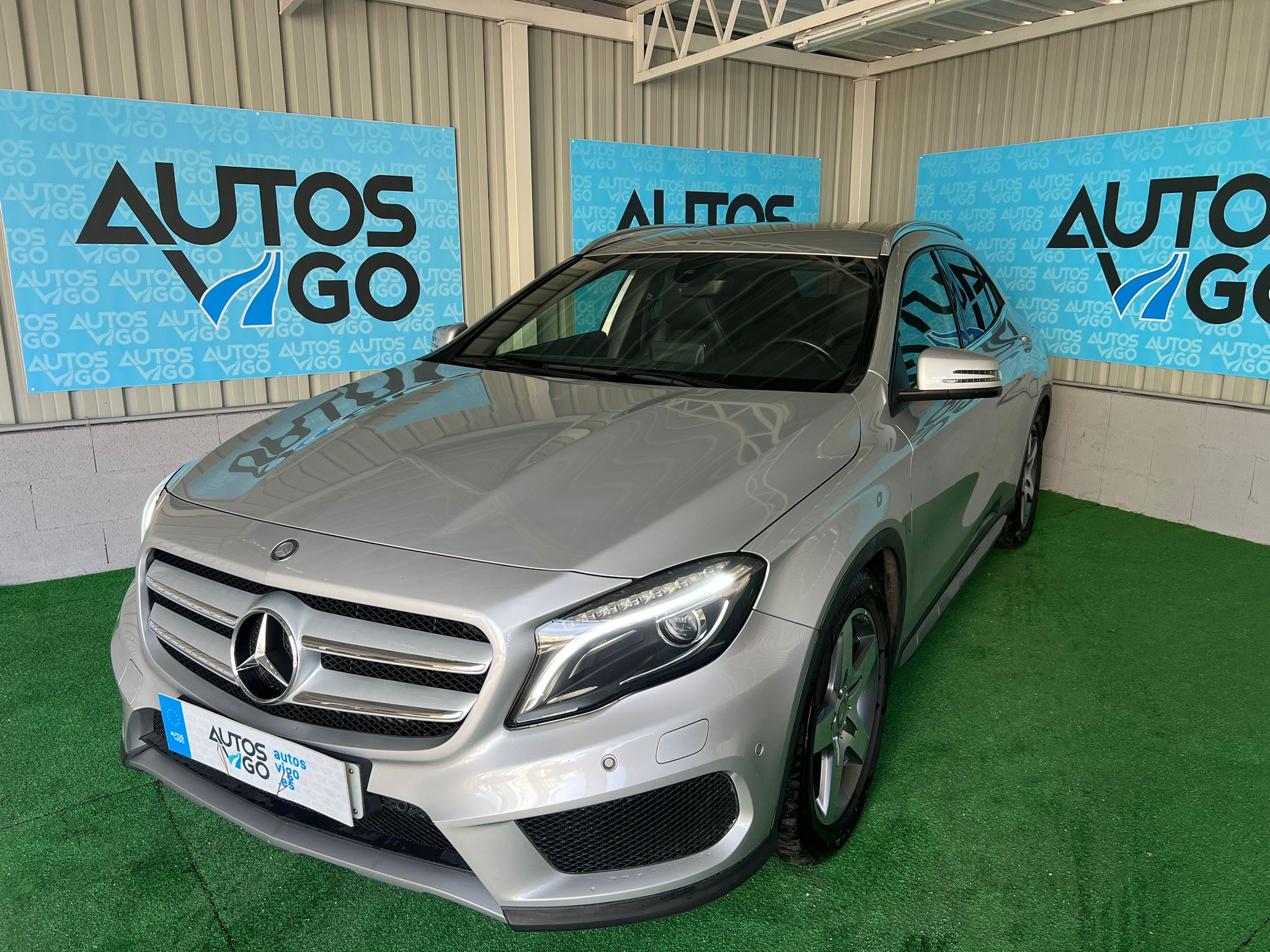 Mercedes-Benz GLA 200d AMG | Año 2016 - Imagen 2