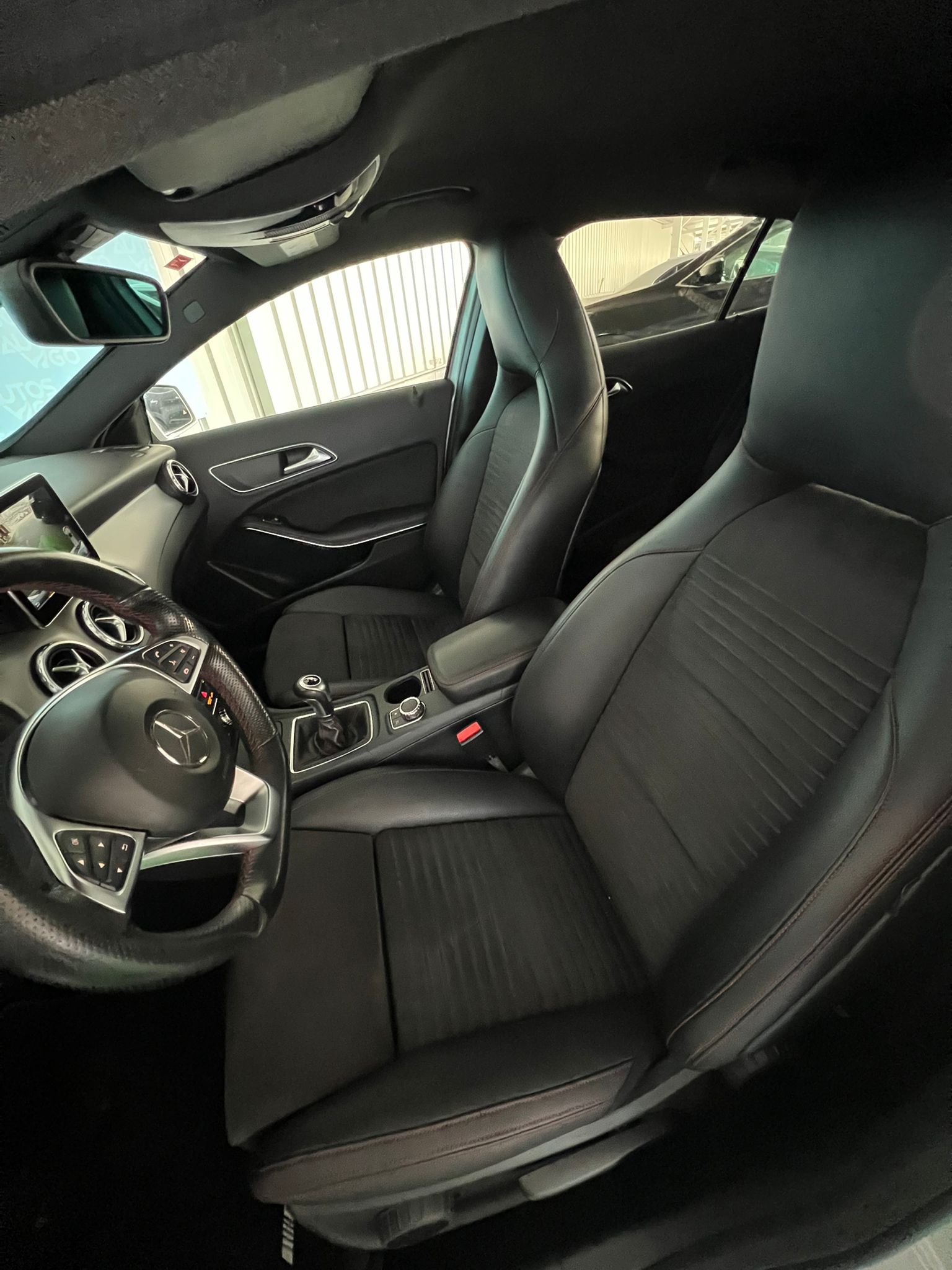 Mercedes-Benz GLA 200d AMG | Año 2016 - Imagen 11