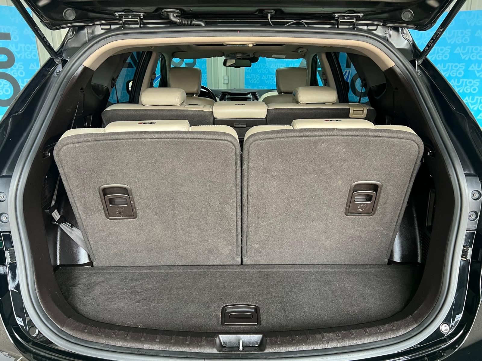 Hyundai Santa Fe 2.2 CRDi 4x4 Automático 7 Plazas - Imagen 17