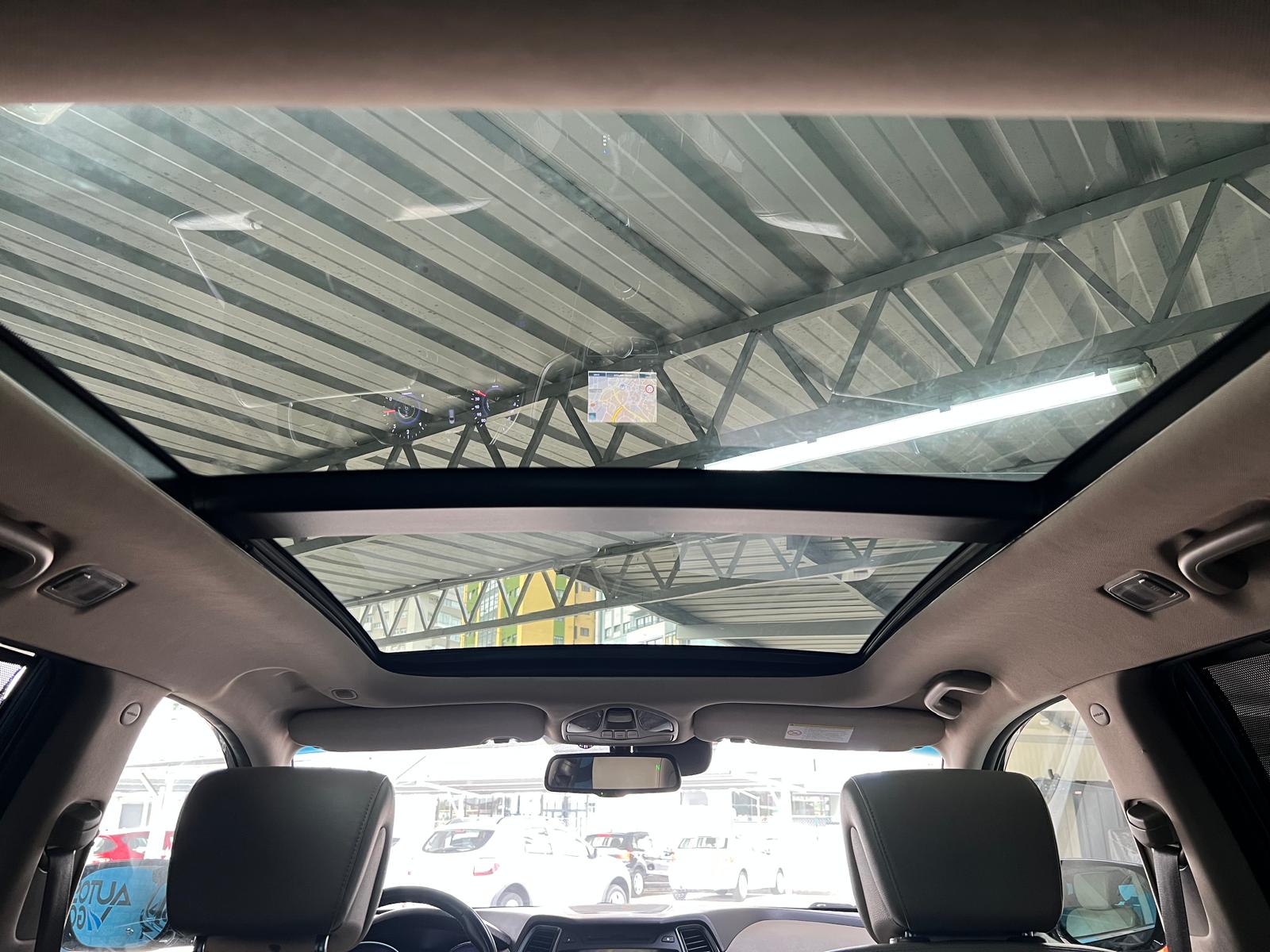 Hyundai Santa Fe 2.2 CRDi 4x4 Automático 7 Plazas - Imagen 19