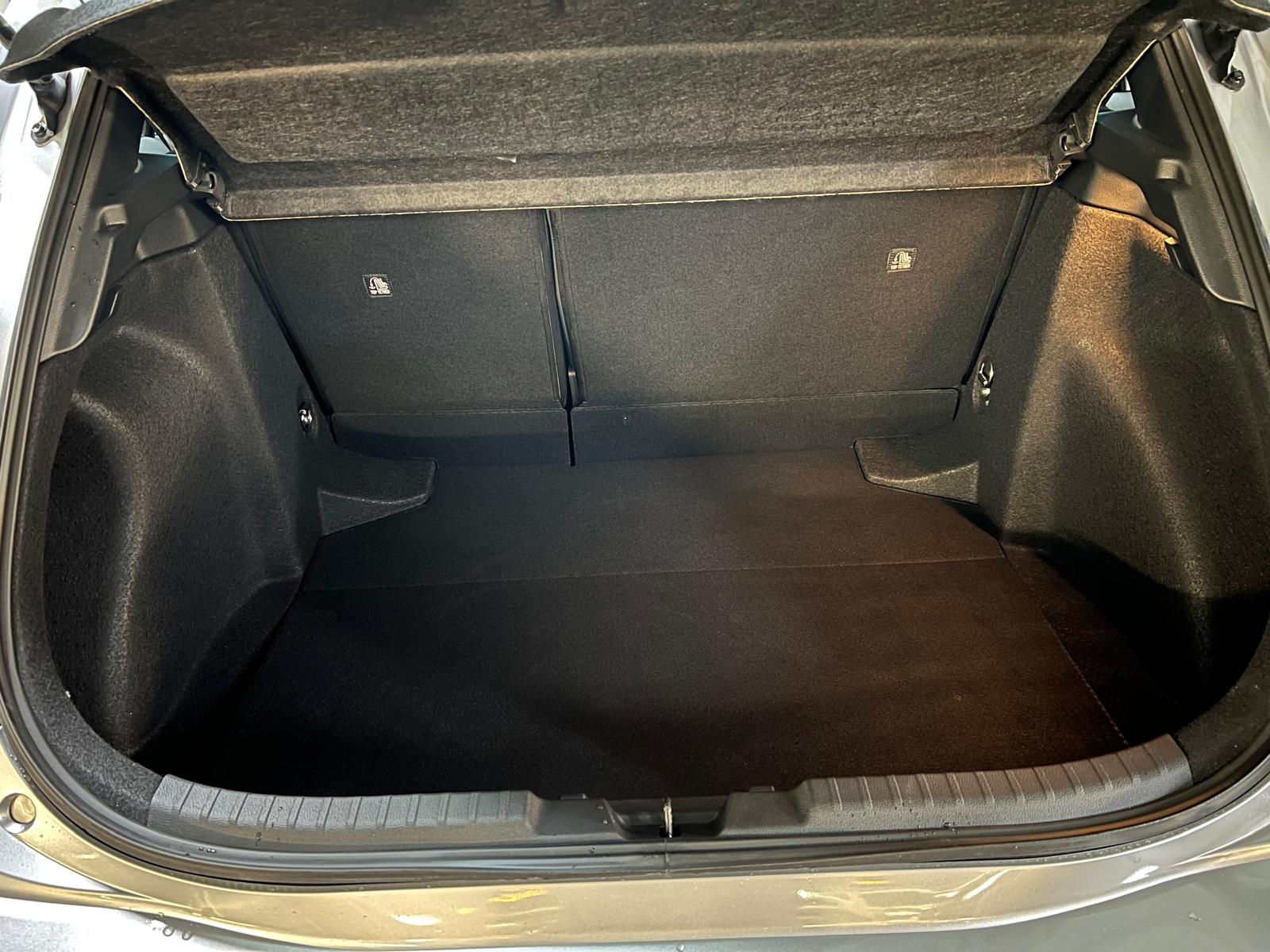 Toyota Corolla 140H Active Plus - Imagen 14