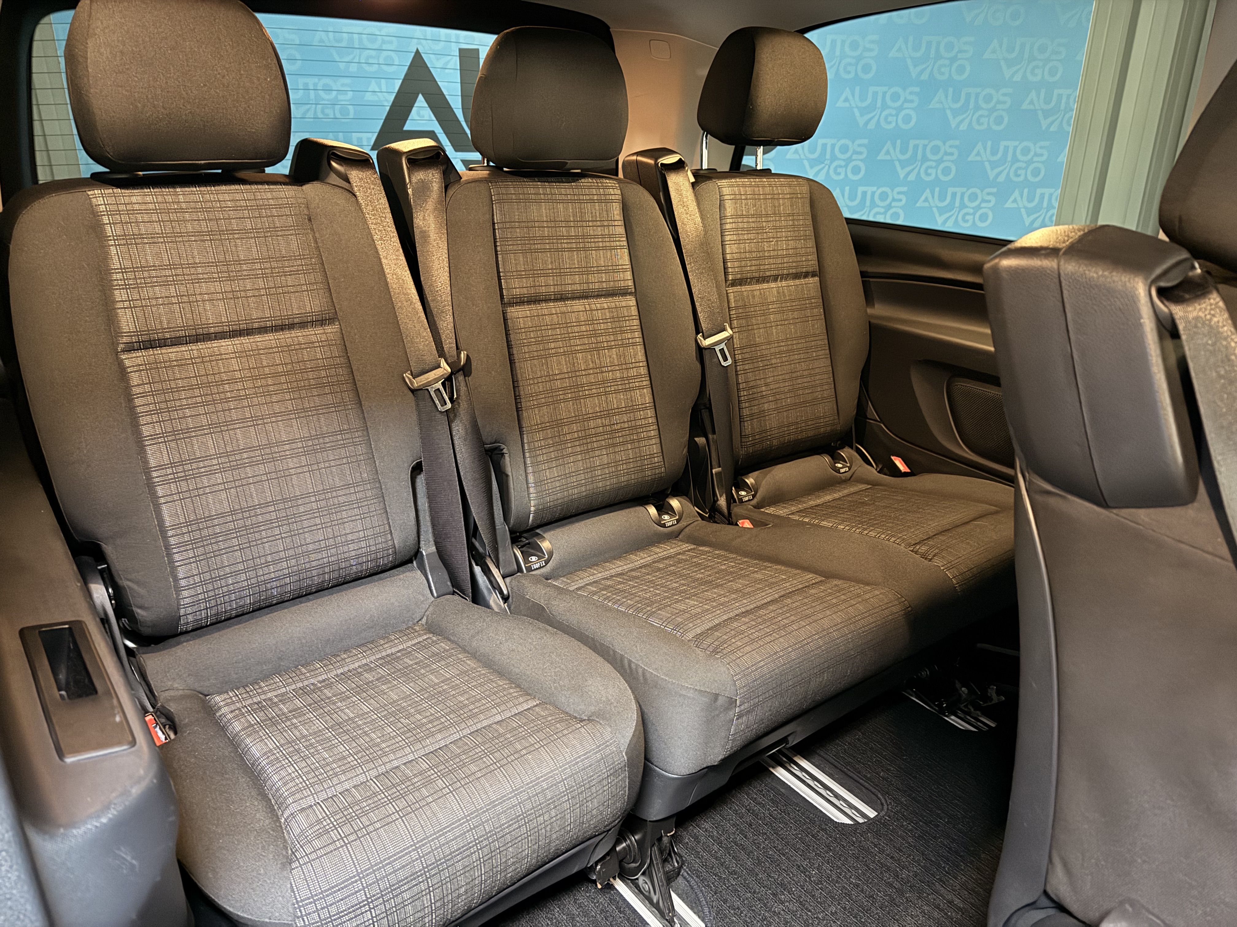 MERCEDES BENZ VITO TOURER 2.2 CDI 136CV (8 PLAZAS) - Imagen 14