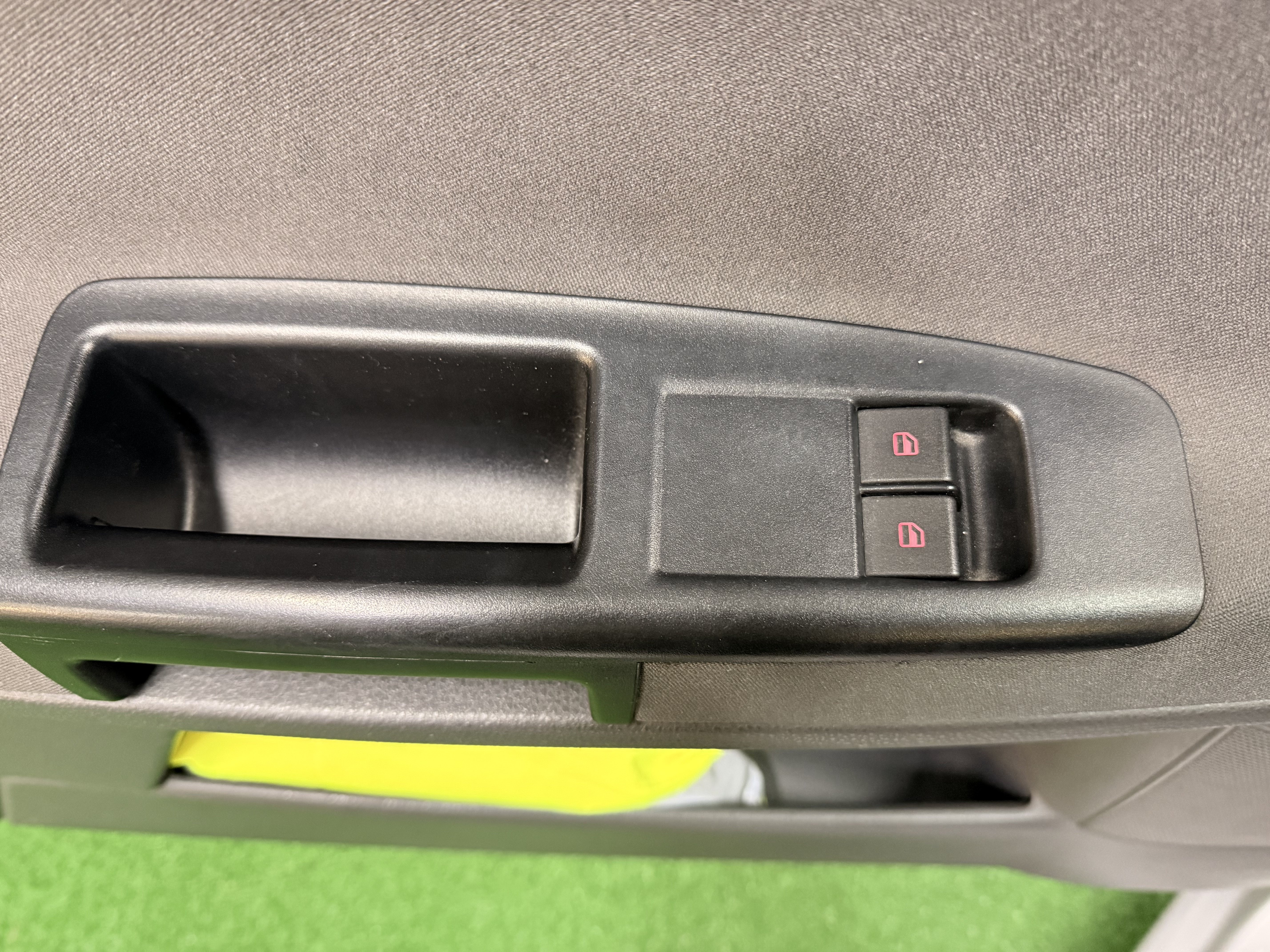 VOLKSWAGEN POLO  1.4 GASOLINA 75CV - Imagen 12