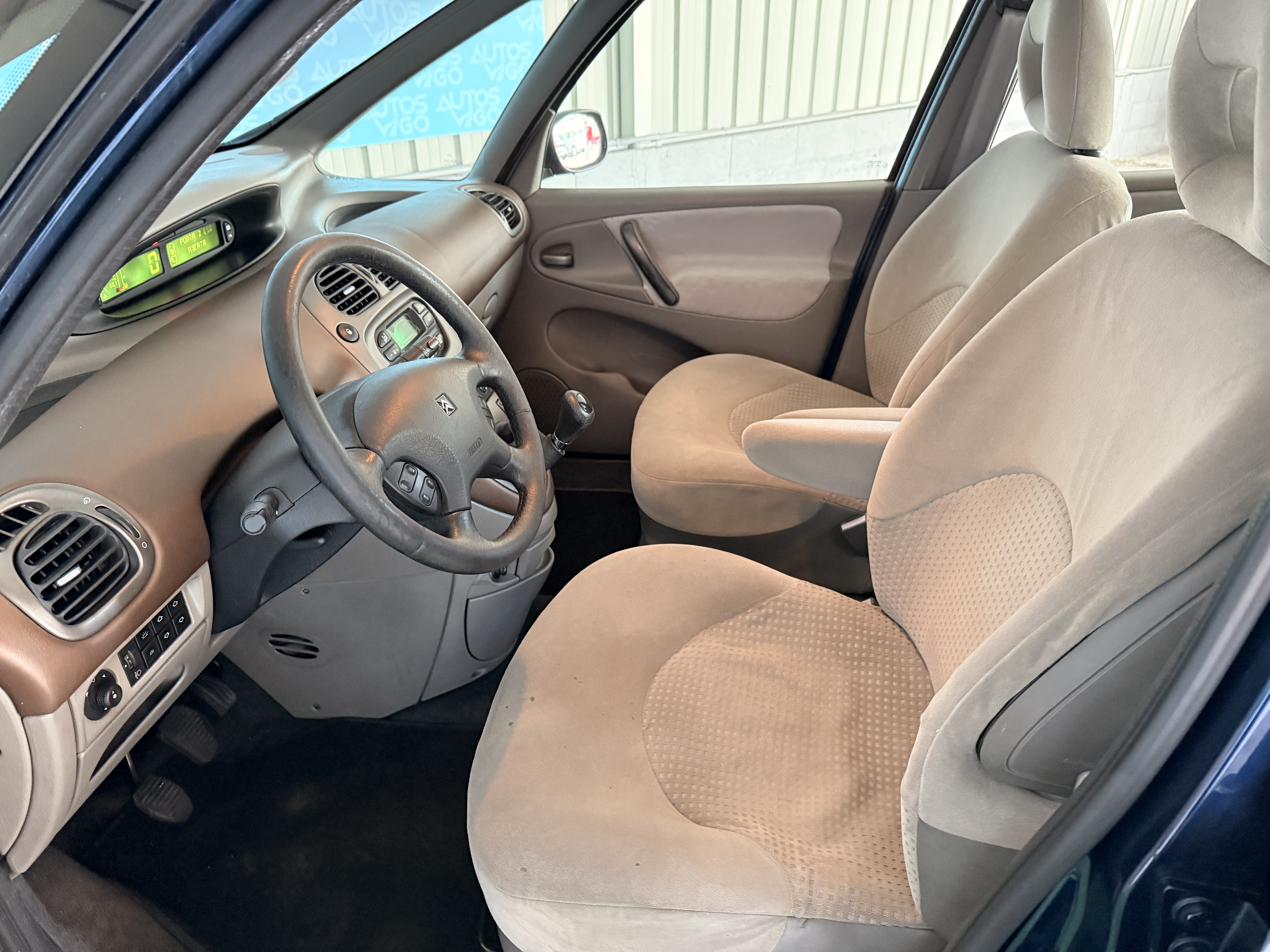 CITROEN SXARA PICASSO 2.0 HDI 90CV - Imagen 11