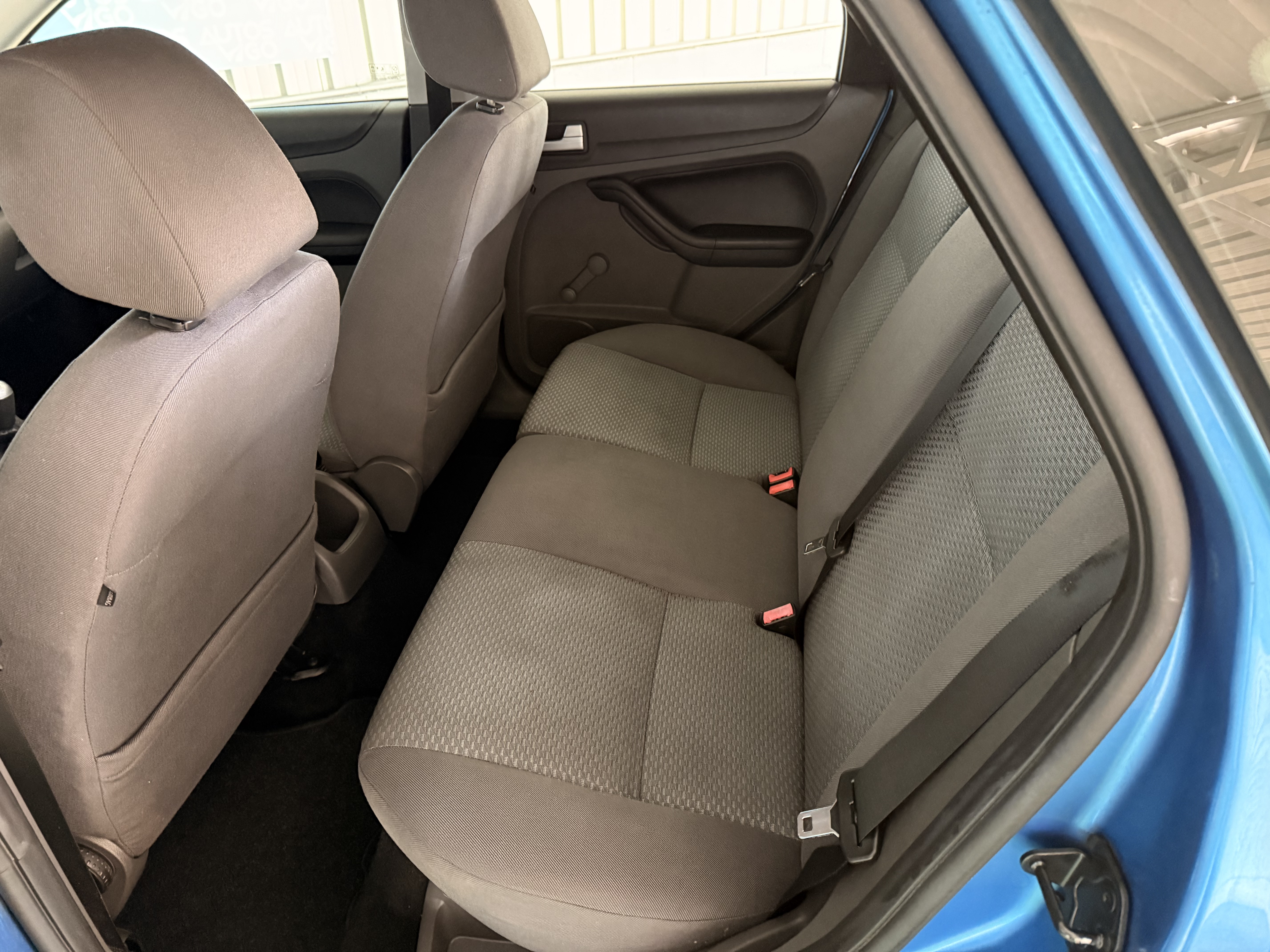 FORD FOCUS 1.6 GASOLINA 100CV - Imagen 14