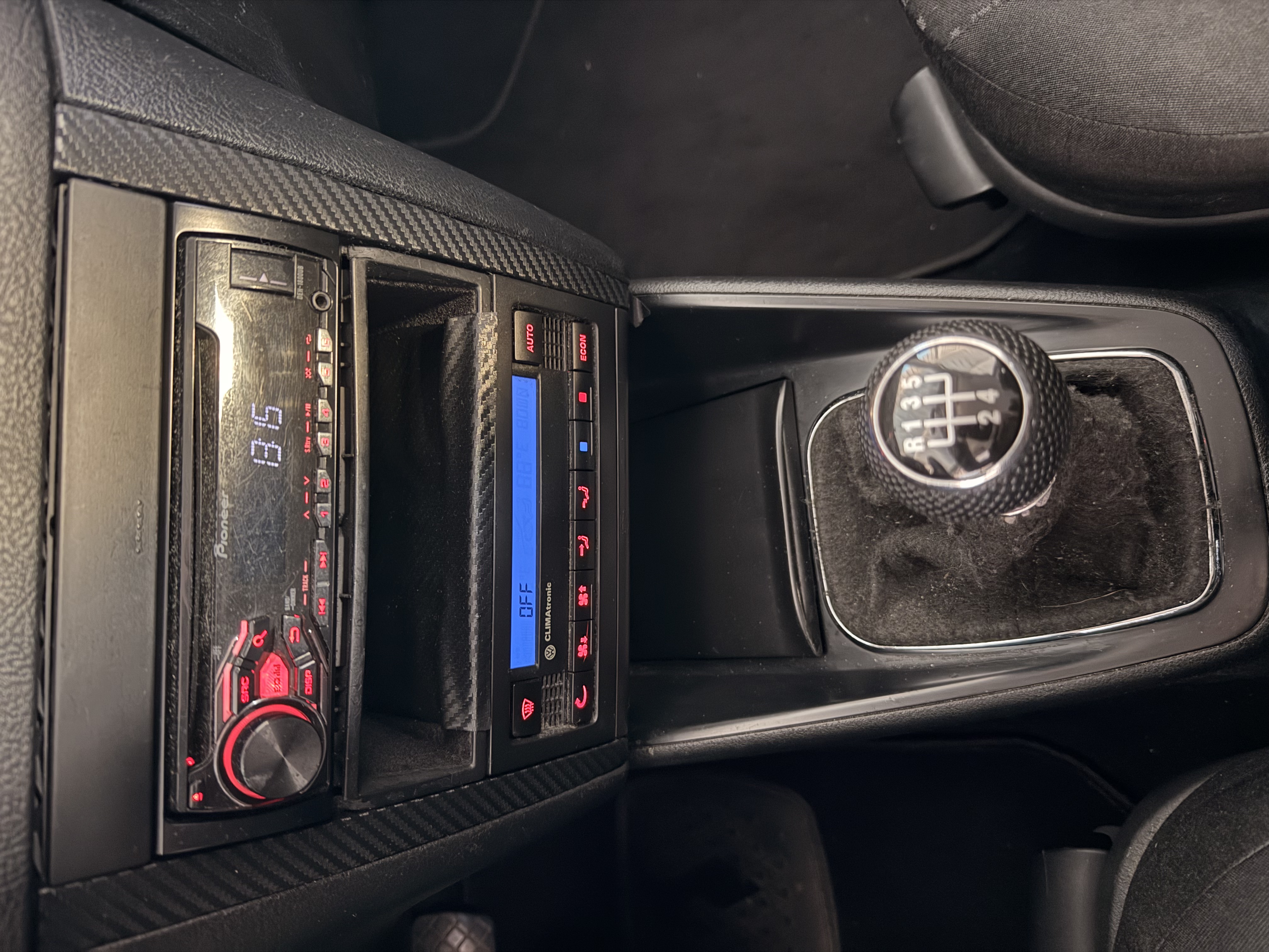 VOLKSWAGEN GOLF IV 1.9 TDI 110CV - Imagen 12