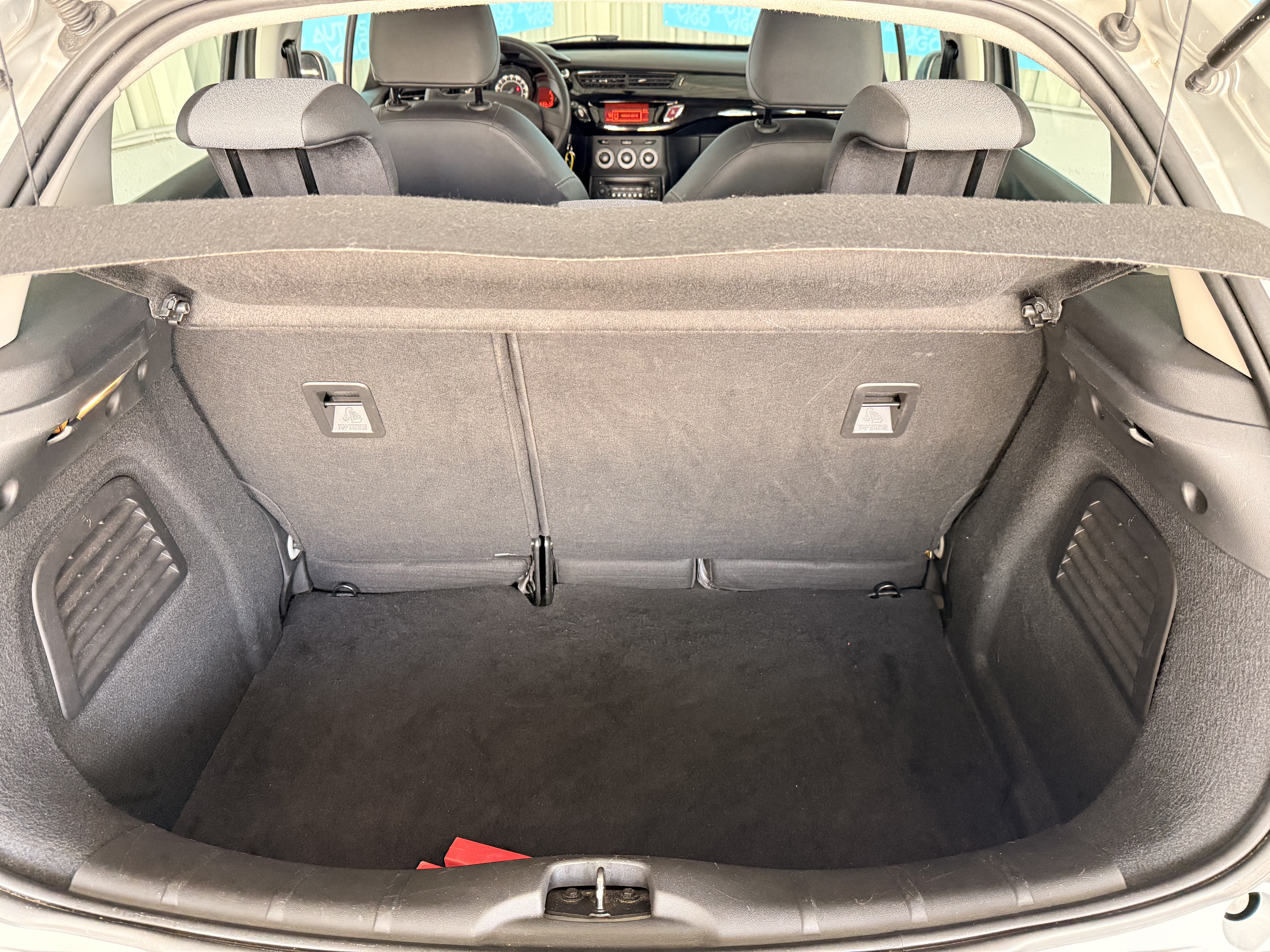 CITROEN C3 1.4 HDI 70CV - Imagen 11