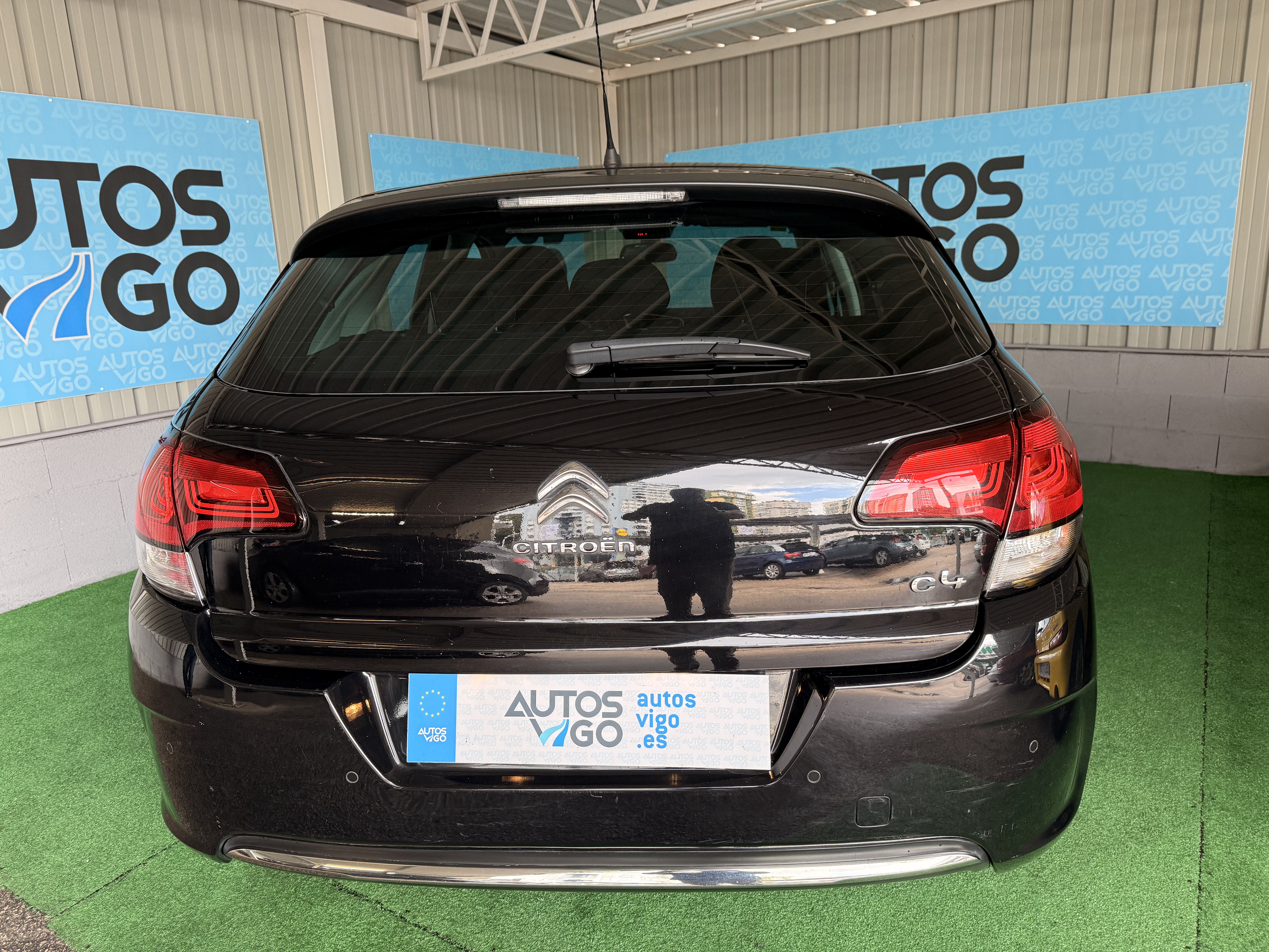 CITROEN C4 EXCLUSIVE 1.6 HDI 100CV - Imagen 5