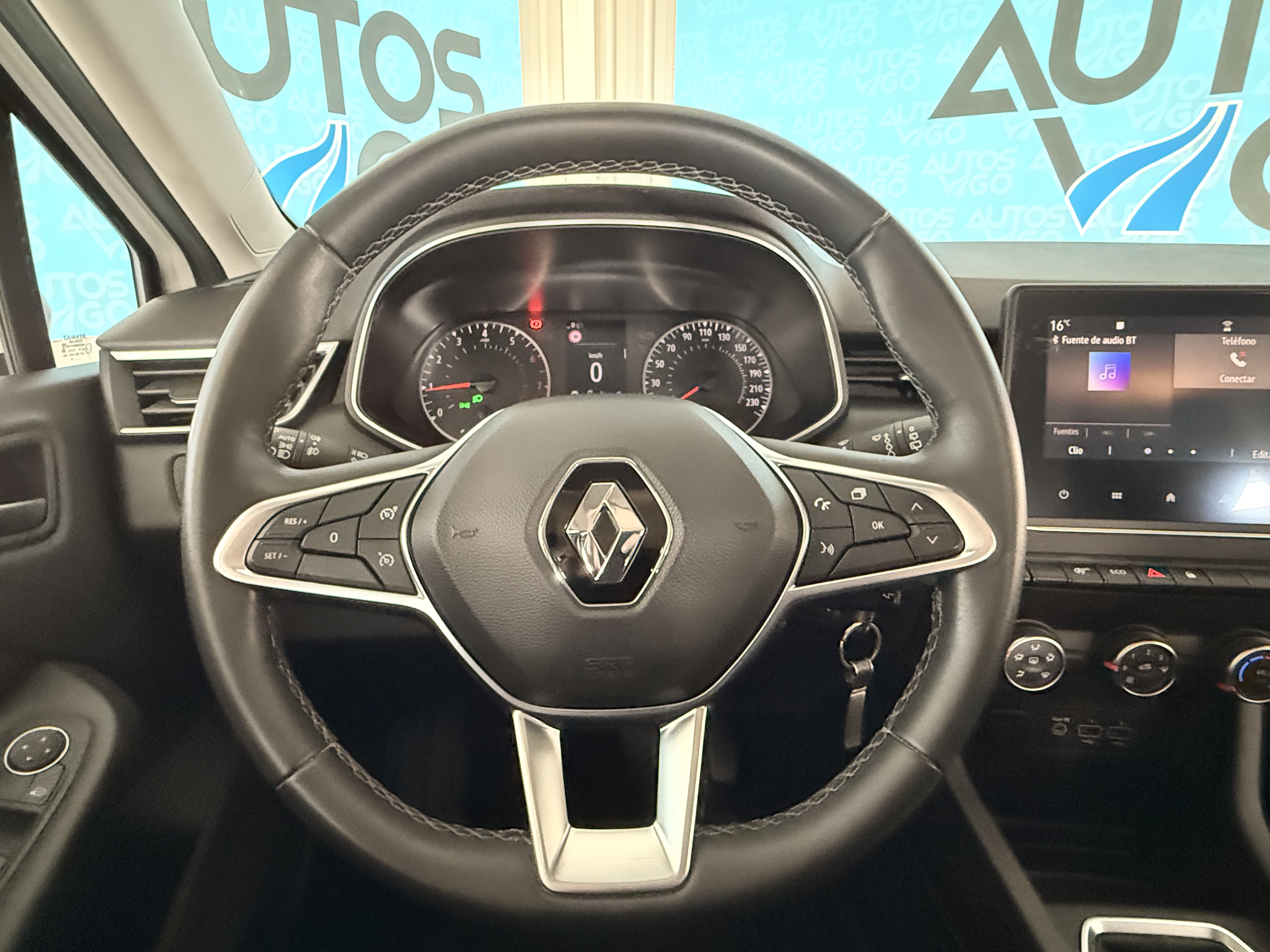 RENAULT CLIO INTENS/ZEN FULL EQUIP 100CV - Imagen 10
