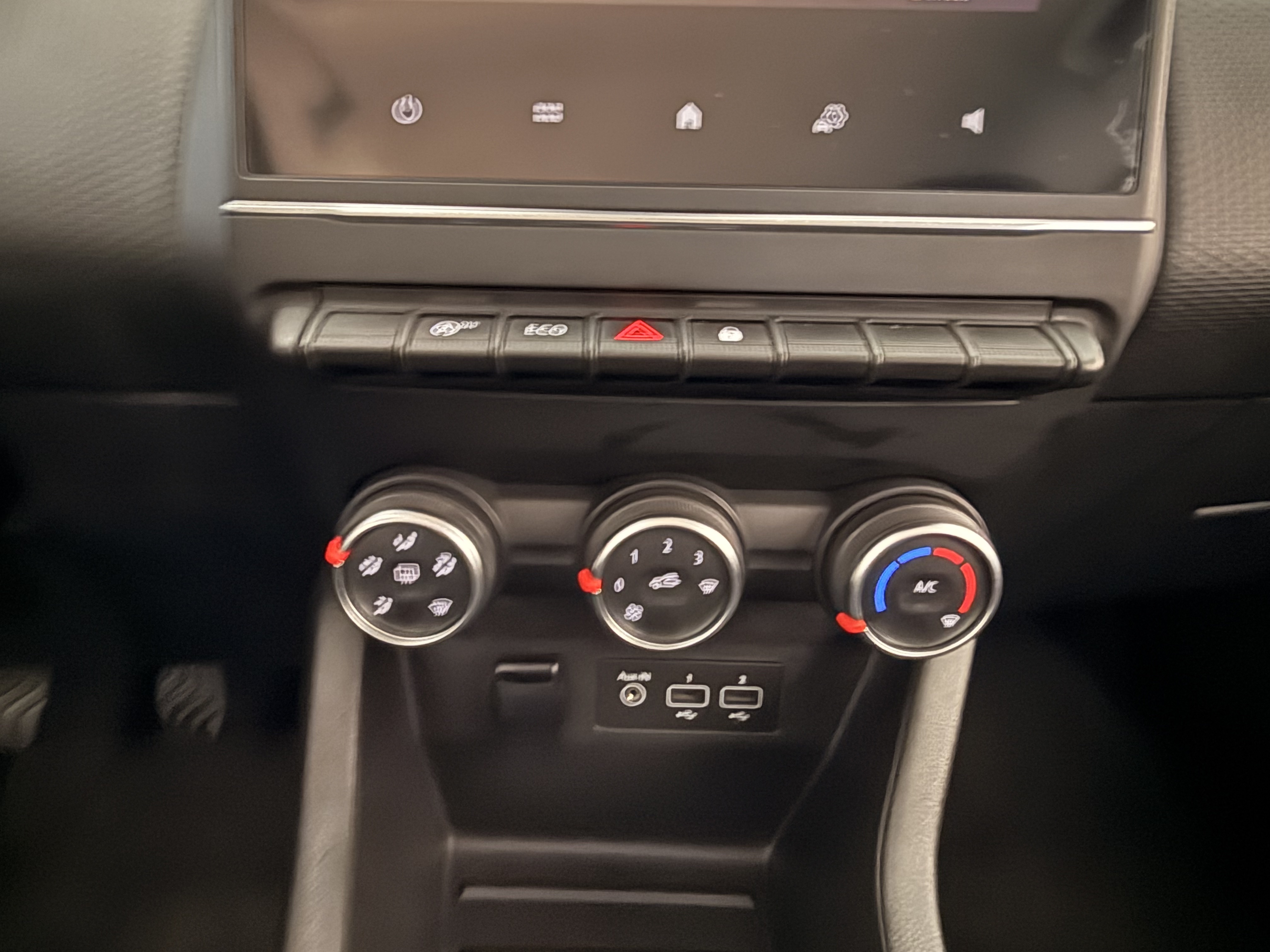 RENAULT CLIO INTENS/ZEN FULL EQUIP 100CV - Imagen 12