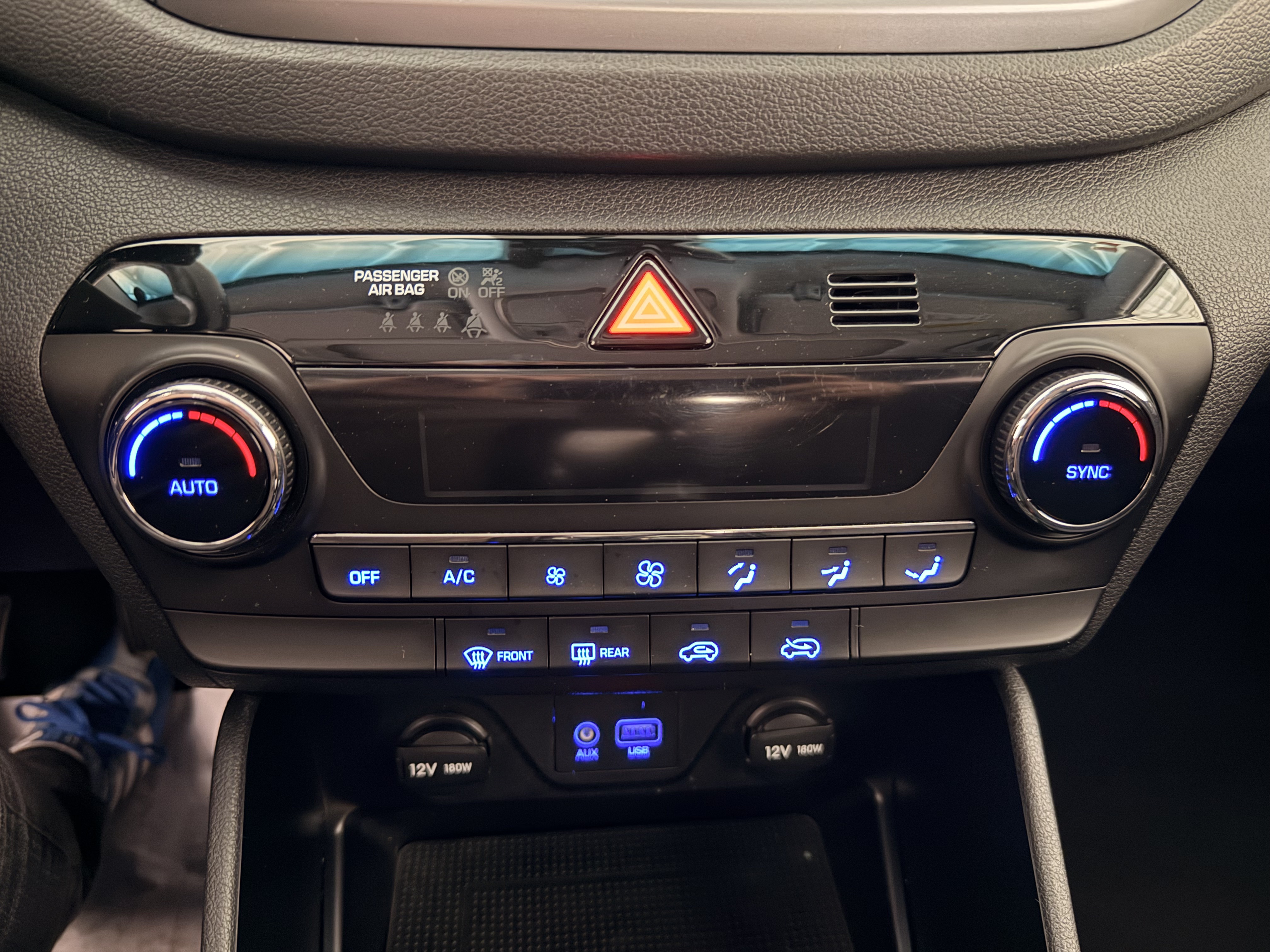 HYUNDAI TUCSON 1.7 CRDI 115CV 25 ANIVERSARIO - Imagen 12