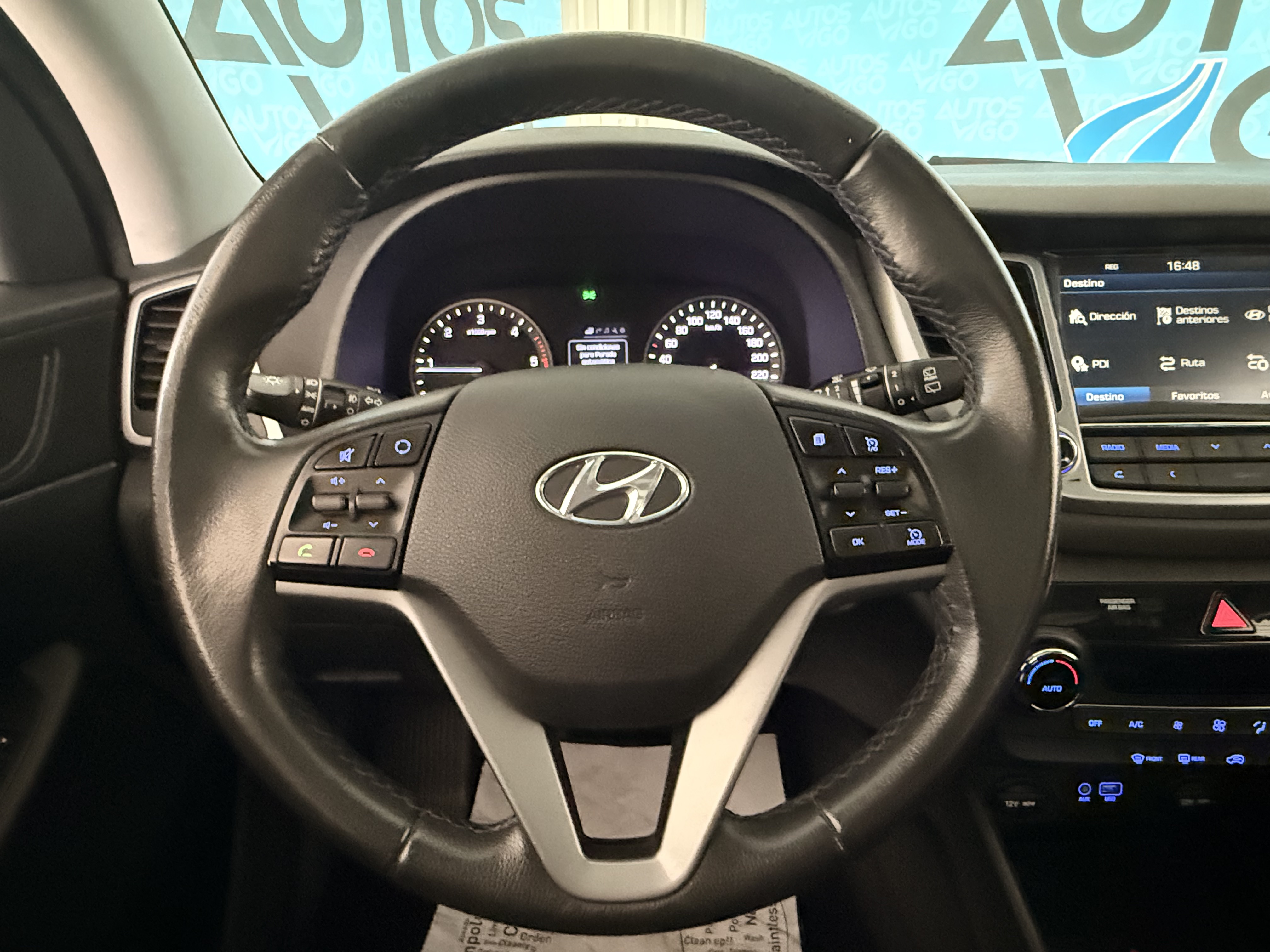 HYUNDAI TUCSON 1.7 CRDI 115CV 25 ANIVERSARIO - Imagen 9