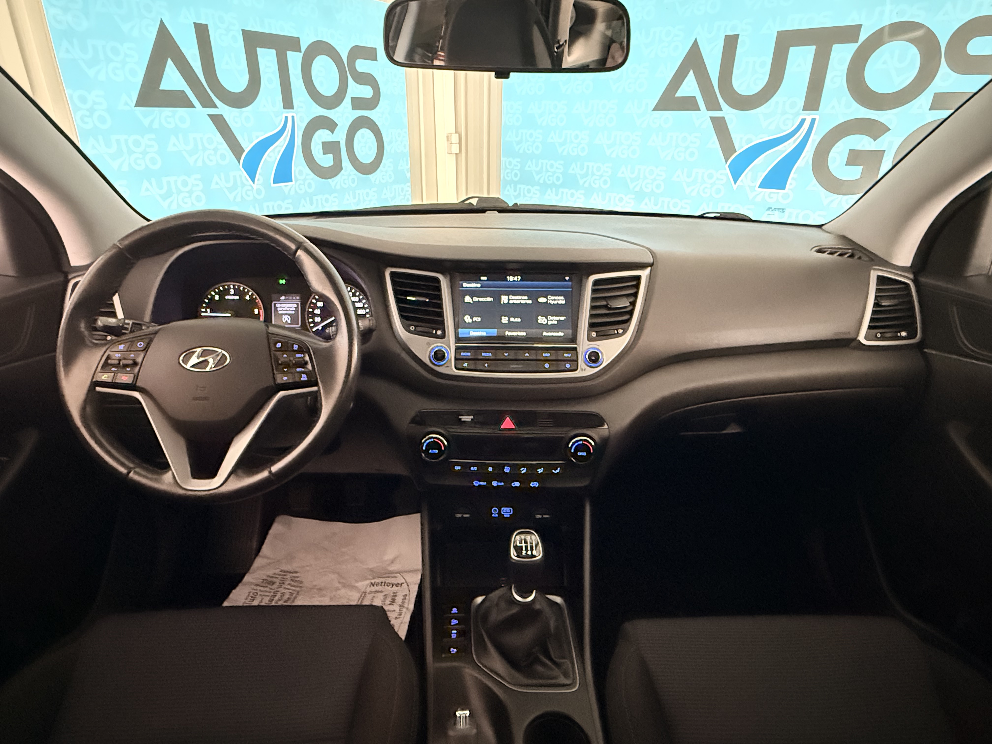 HYUNDAI TUCSON 1.7 CRDI 115CV 25 ANIVERSARIO - Imagen 8
