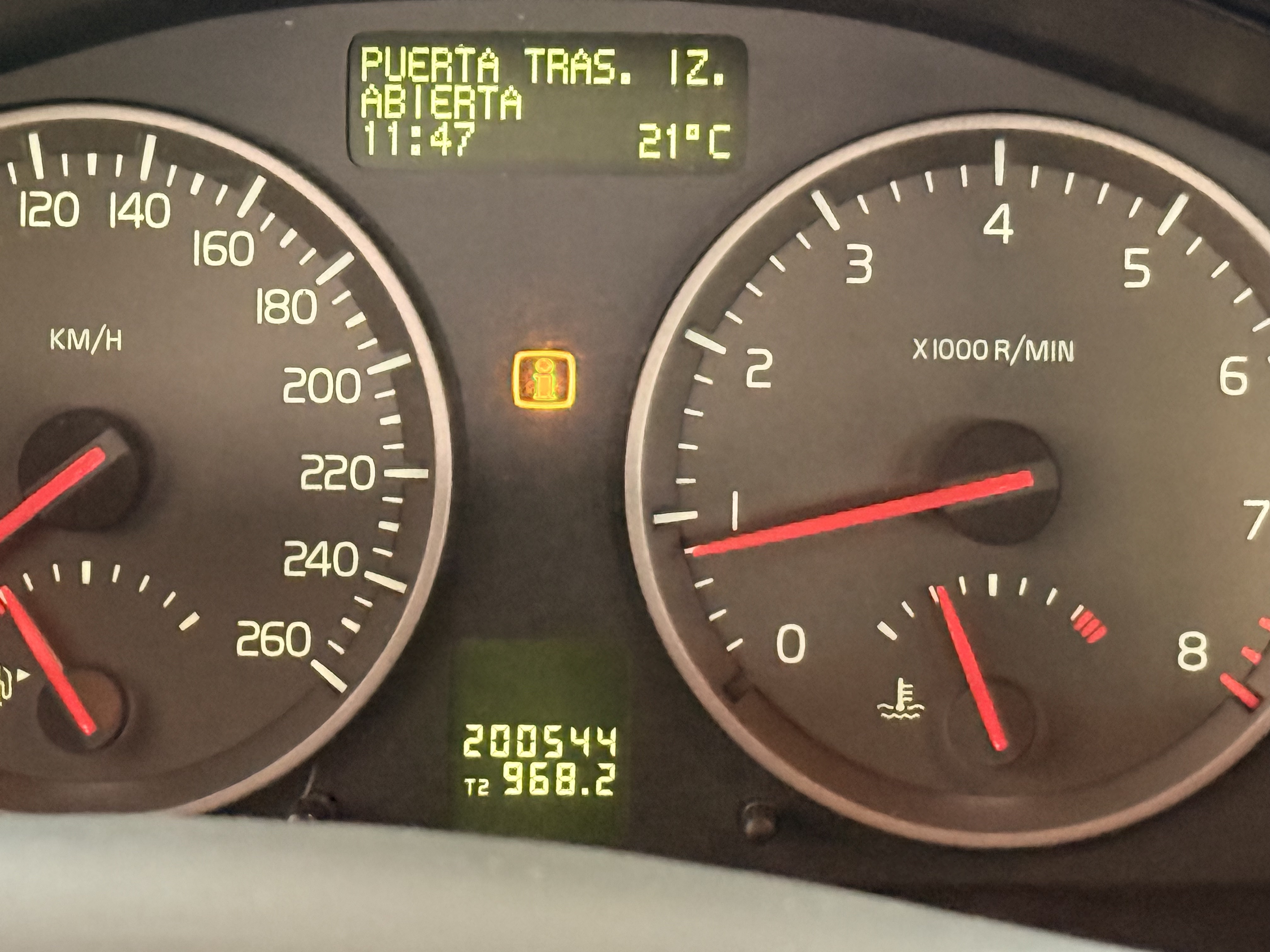 VOLVO S40 MOMENTUM 1.6 GASOLINA 100CV - Imagen 7