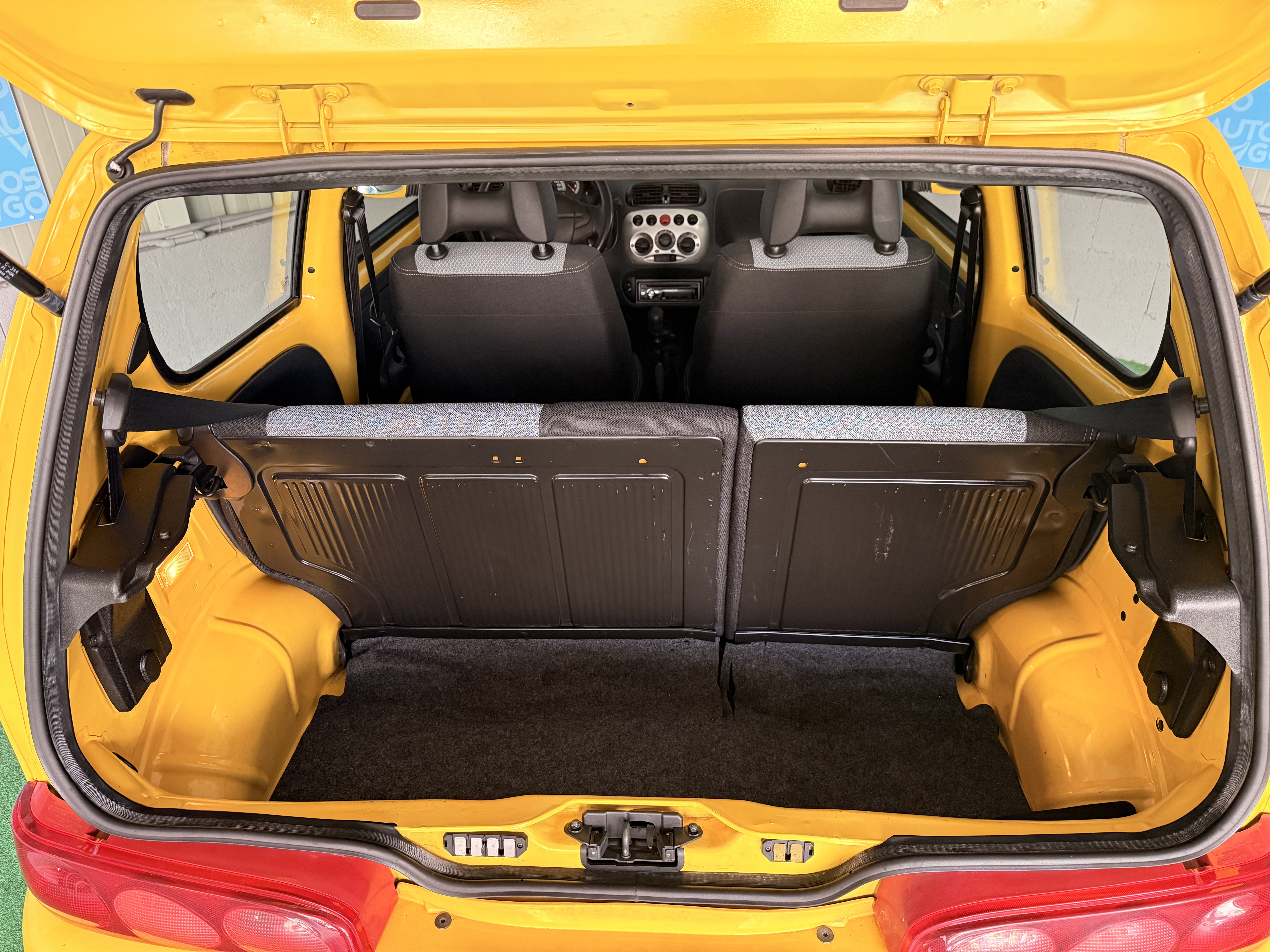 FIAT SEICENTO SPORTING 1.1 GASOLINA 55CV - Imagen 9